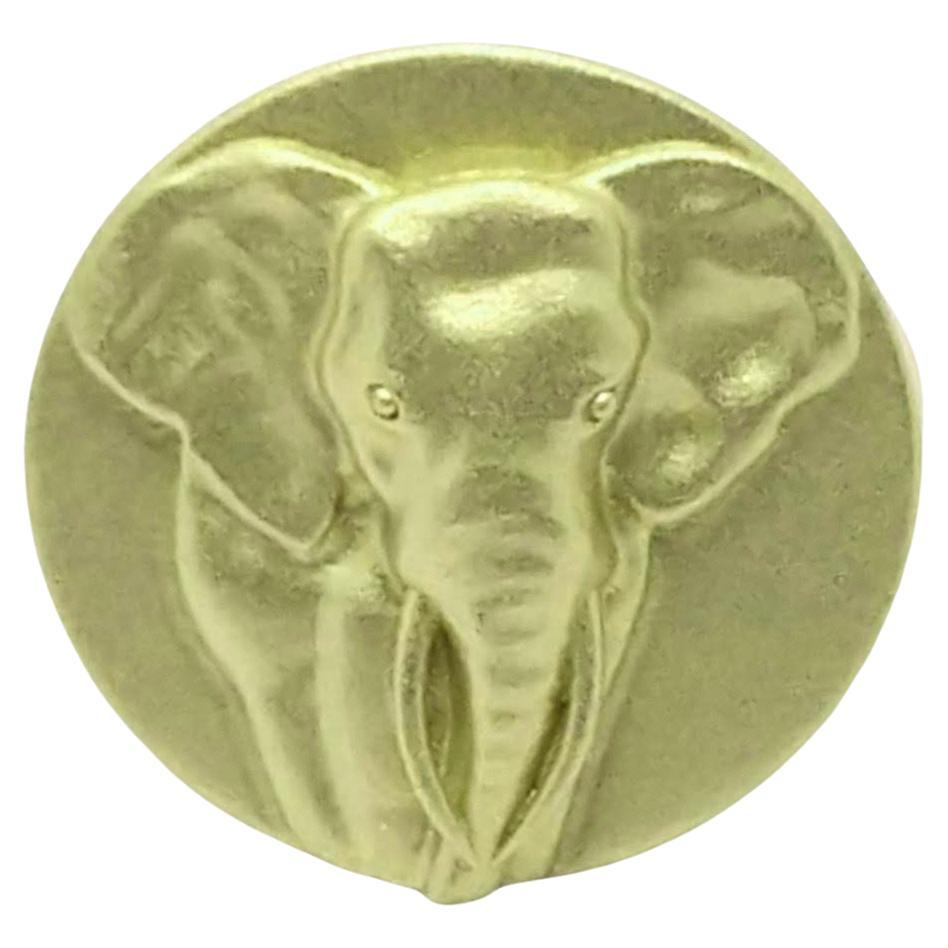 18 Karat Green Gold 2 Tusks Elephant Signet Ring