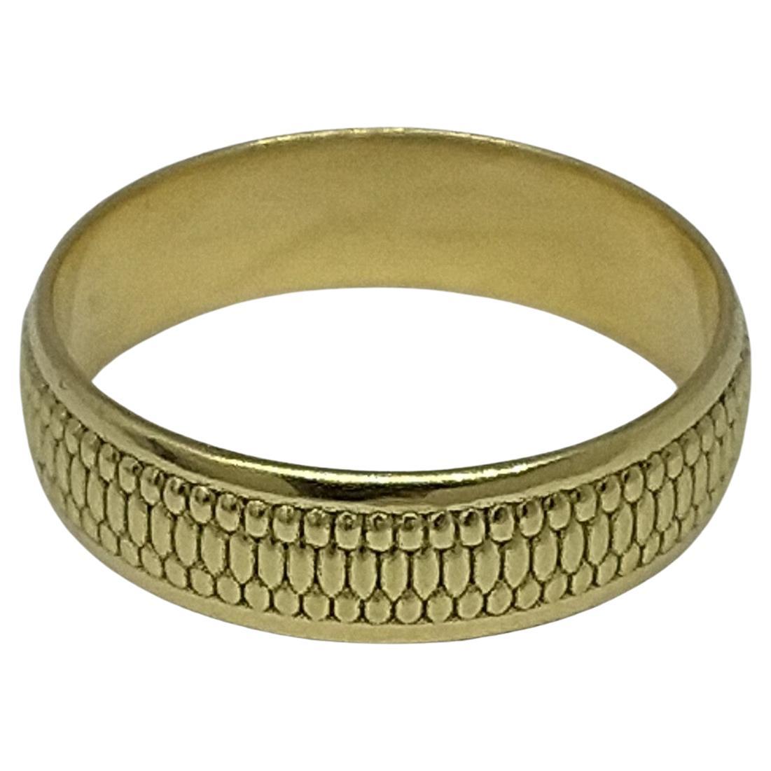 18 Karat Green Gold Milgrain Polished Unisex Wedding Band