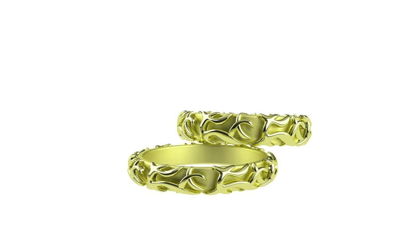 For Sale:  18 Karat Green Wedding Ring Set 4