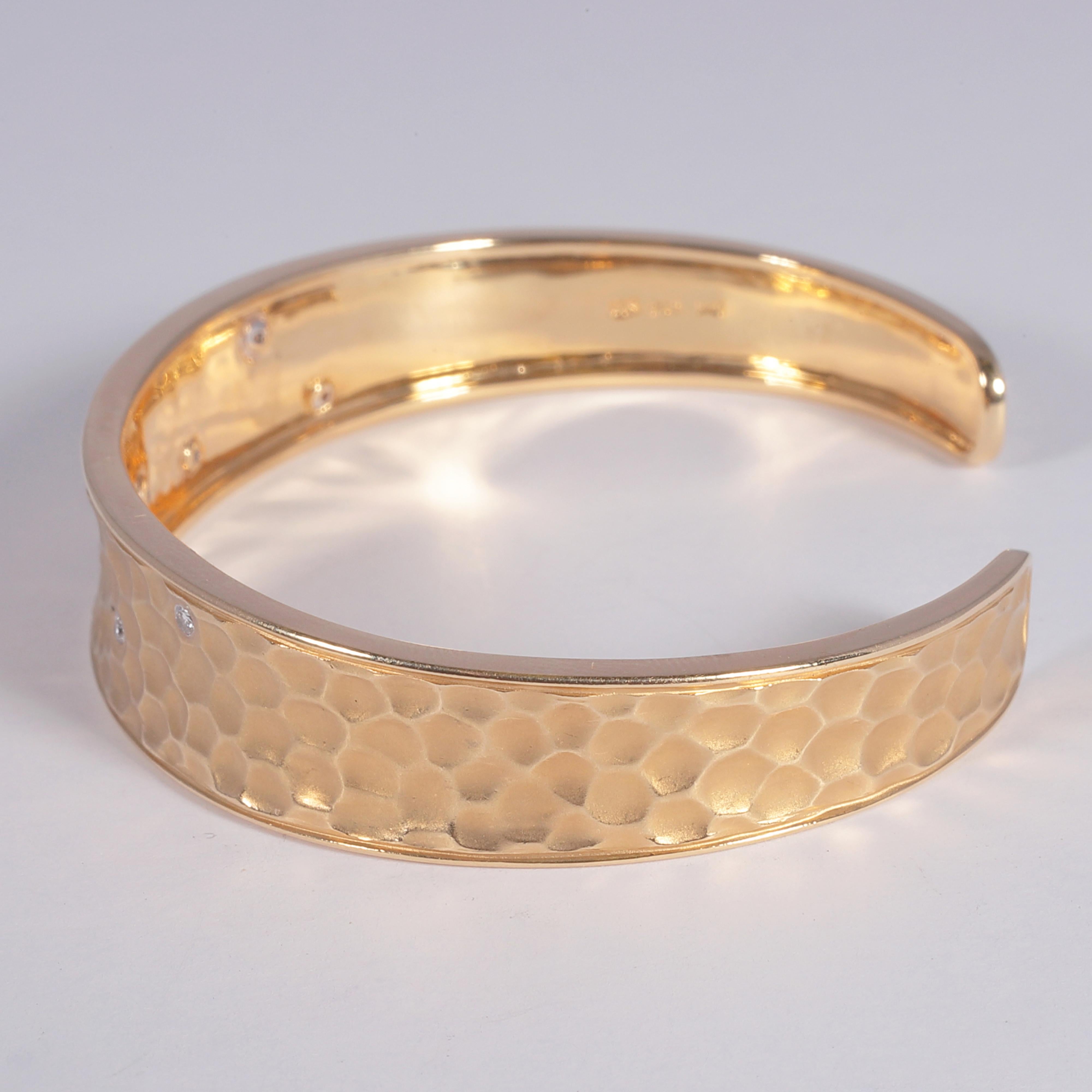 Women's or Men's 18 Karat Hammered Yellow Gold 0.15 Carat Diamond Bracelet