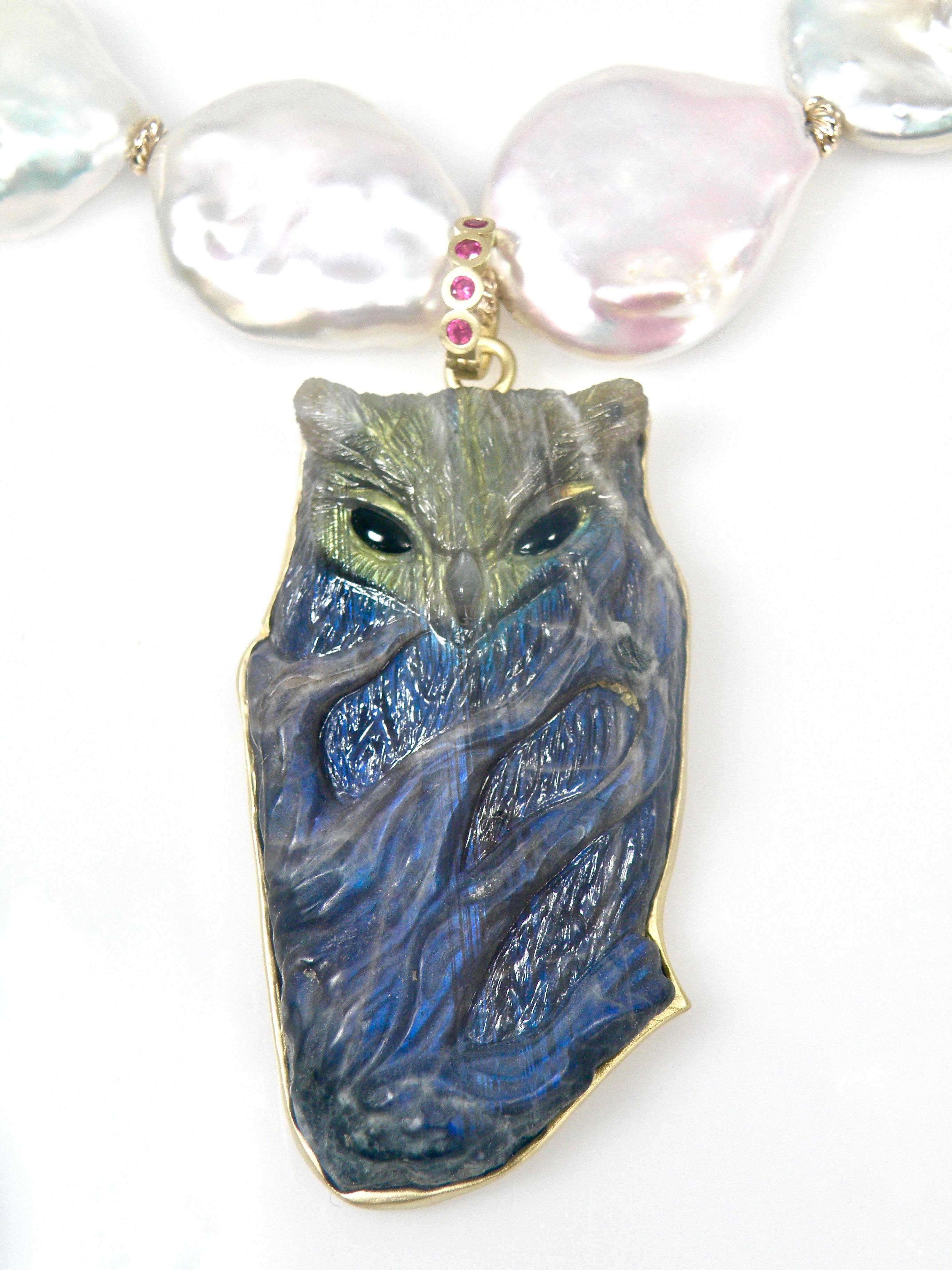 18 karat Handcarved Spectrolite Owlcat Carving In New Condition In Cohasset, MA