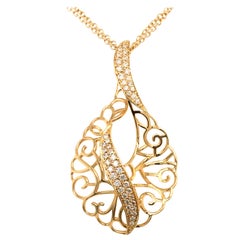 18 Karat Handmade Yellow Gold Open Work Pendent Made in Italy with Box