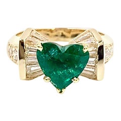 18 Karat Heart Shape Emerald and Diamond Ring