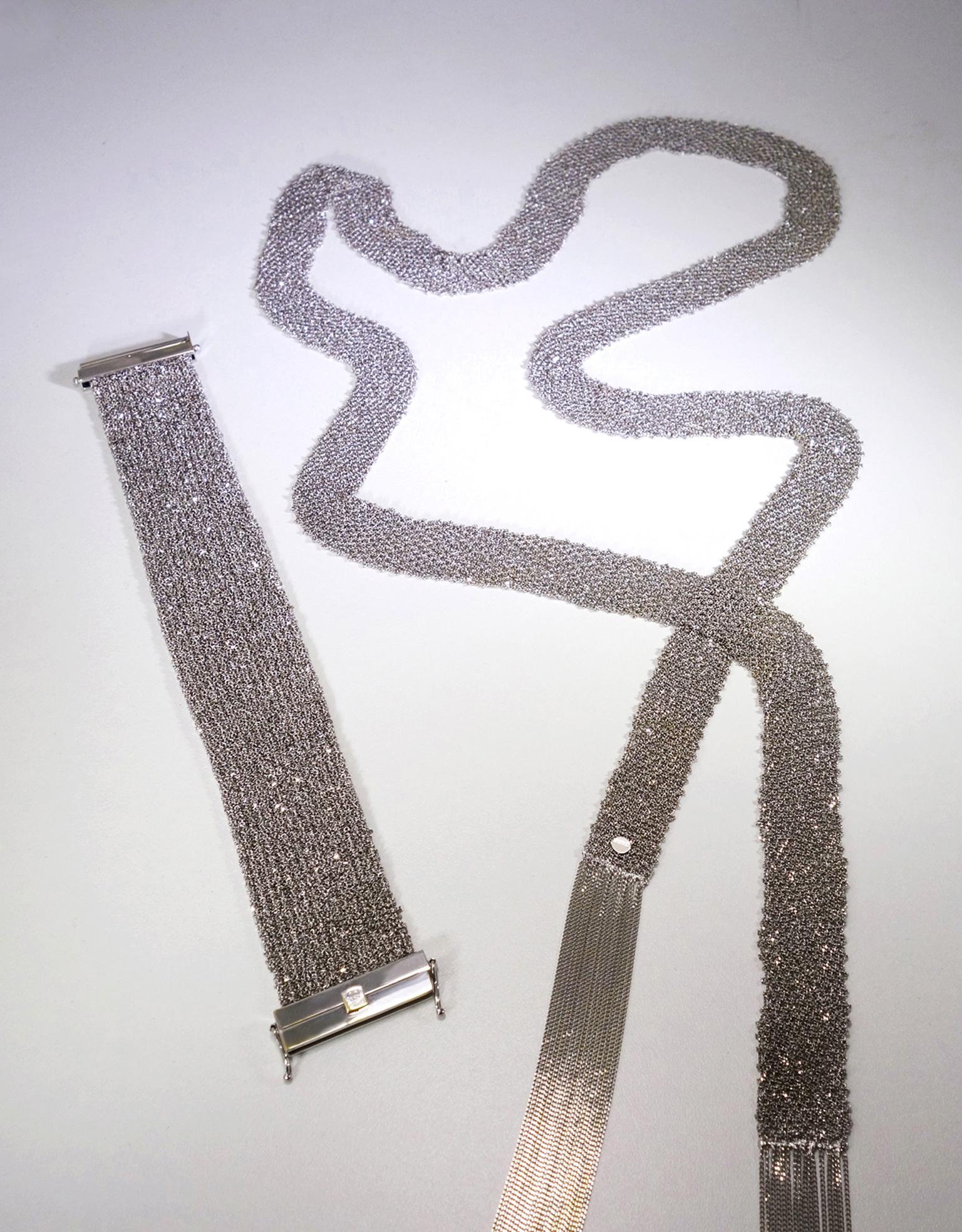 18 Karat Italian White Gold woven bracelet In Excellent Condition For Sale In Brooklyn, NY