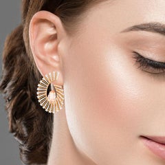 18 Karat Labyrinth Pink Gold Earring With Vs-Gh Diamonds And Rose Morganite
