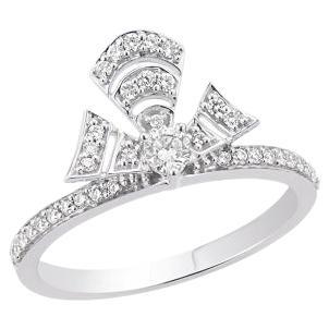 18 Karat Labyrinth White Gold Ring with Vs Gh Diamonds