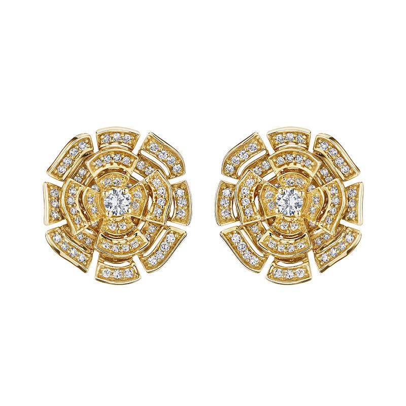 Orecchino in oro giallo 18 carati a labirinto con diamanti Vs-Gh In condizioni Nuovo a New York, NY