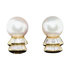 18 Karat Ladies Gold Earrings Set with 20 Diamonds and Pearls, by Wempe