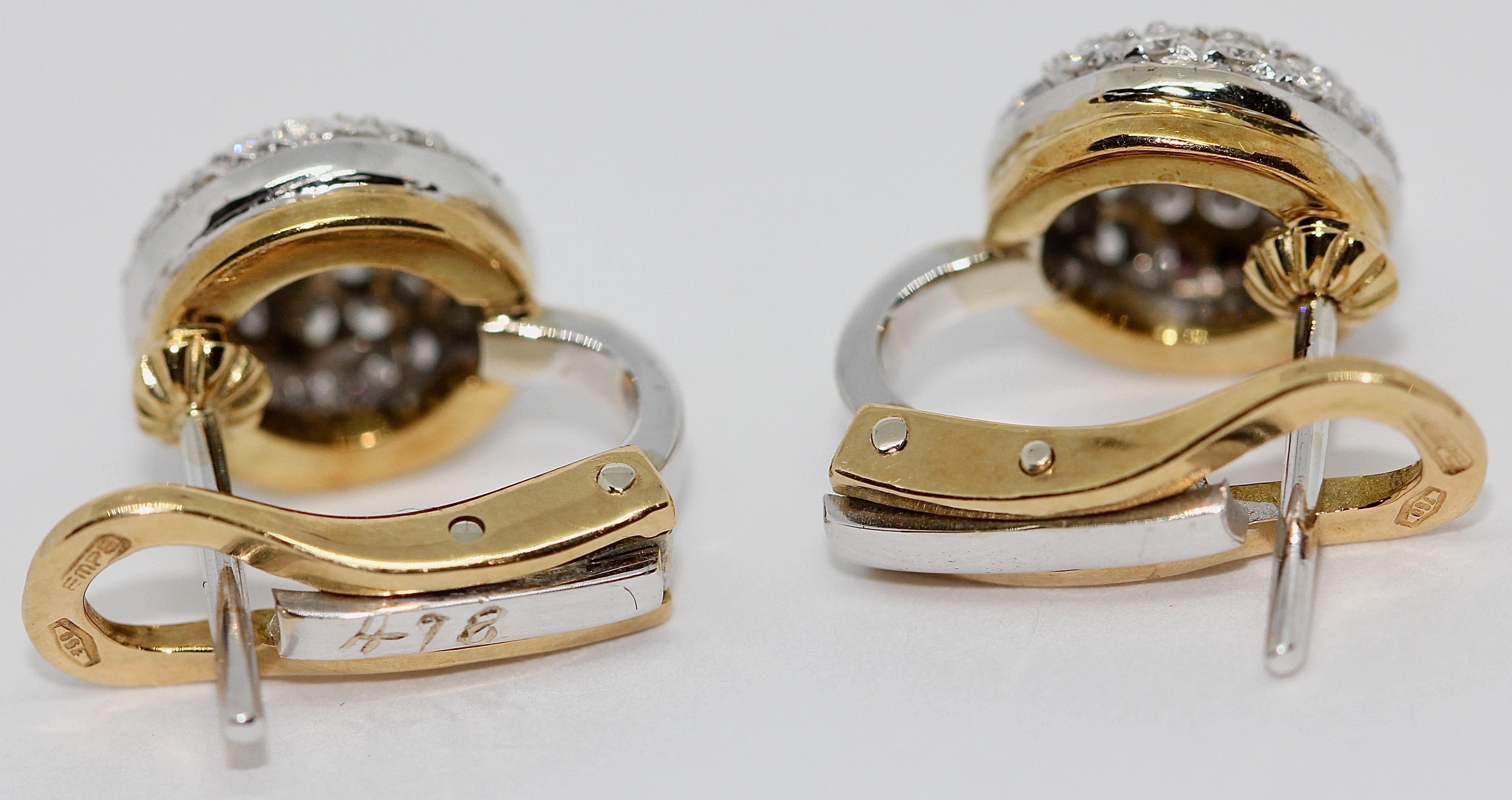 18 Karat Damen-Gold-Ohrringe aus Gold mit 70 Diamanten von Wempe (Rundschliff) im Angebot