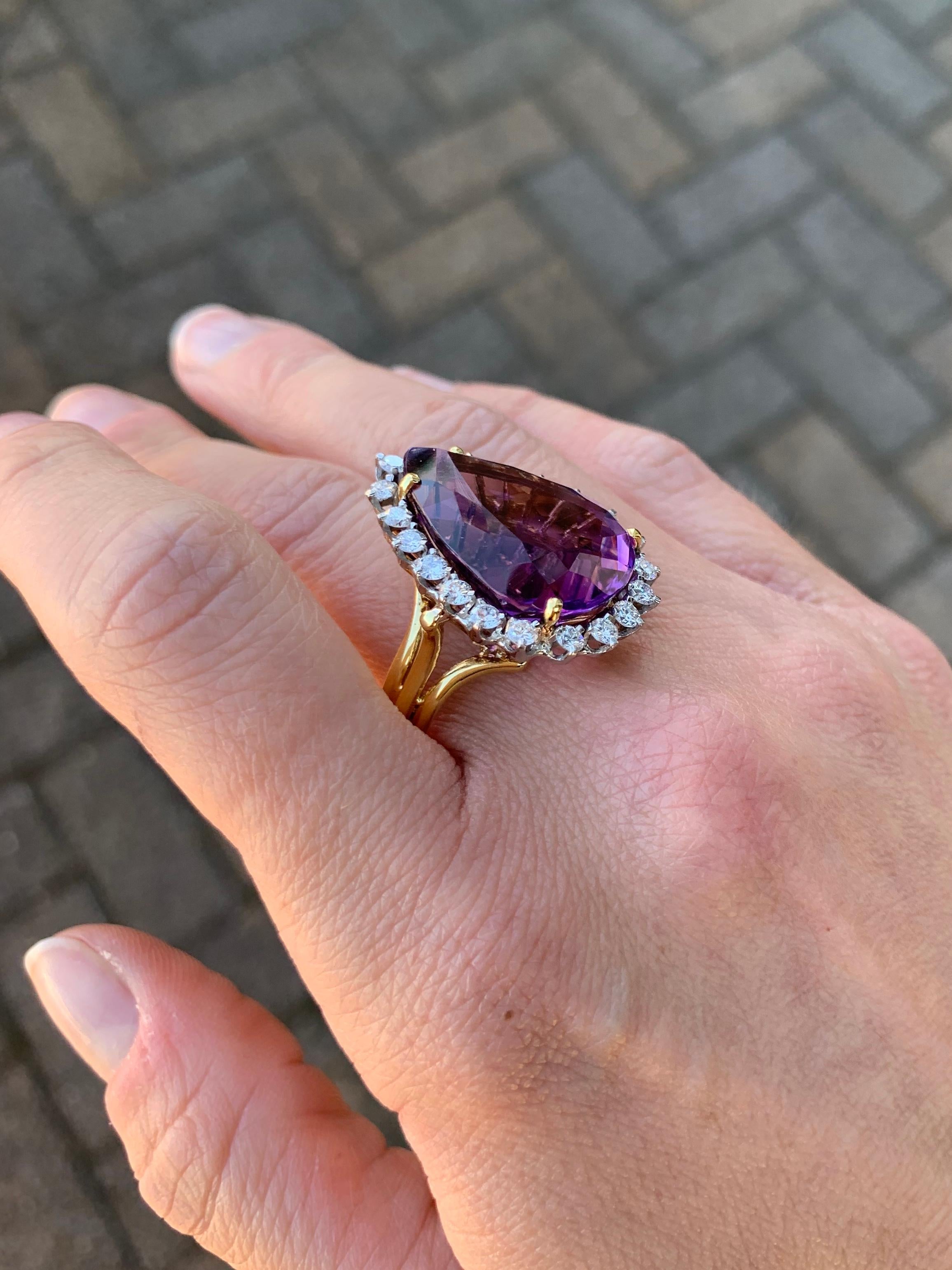 18 Karat Large Pear Shape Amethyst and Diamond Cocktail Ring For Sale 2