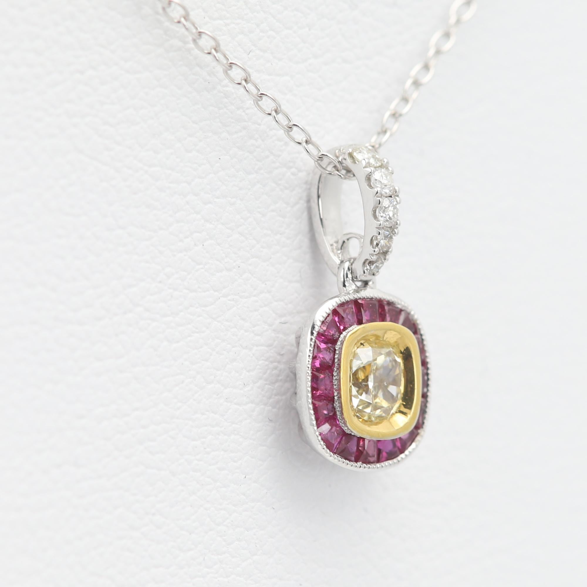 18 Karat Light Yellow Diamond Red Ruby Anhänger Art Deco Halskette im Angebot 8