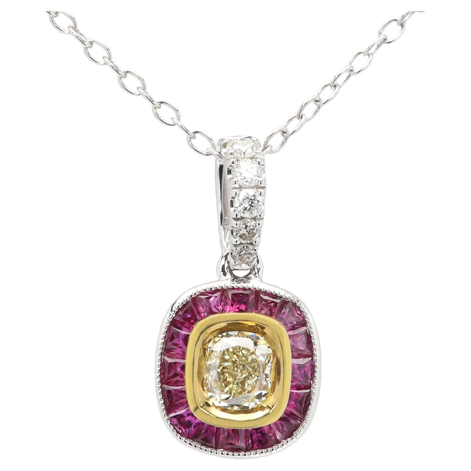 Collar Art Déco 18 Quilates Amarillo Claro Diamante Rojo Rubí Colgante en venta