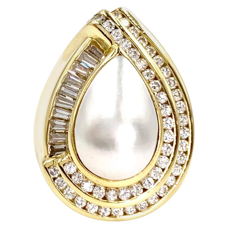 18 Karat Mabe Pearl and Diamond Cocktail Ring For Sale