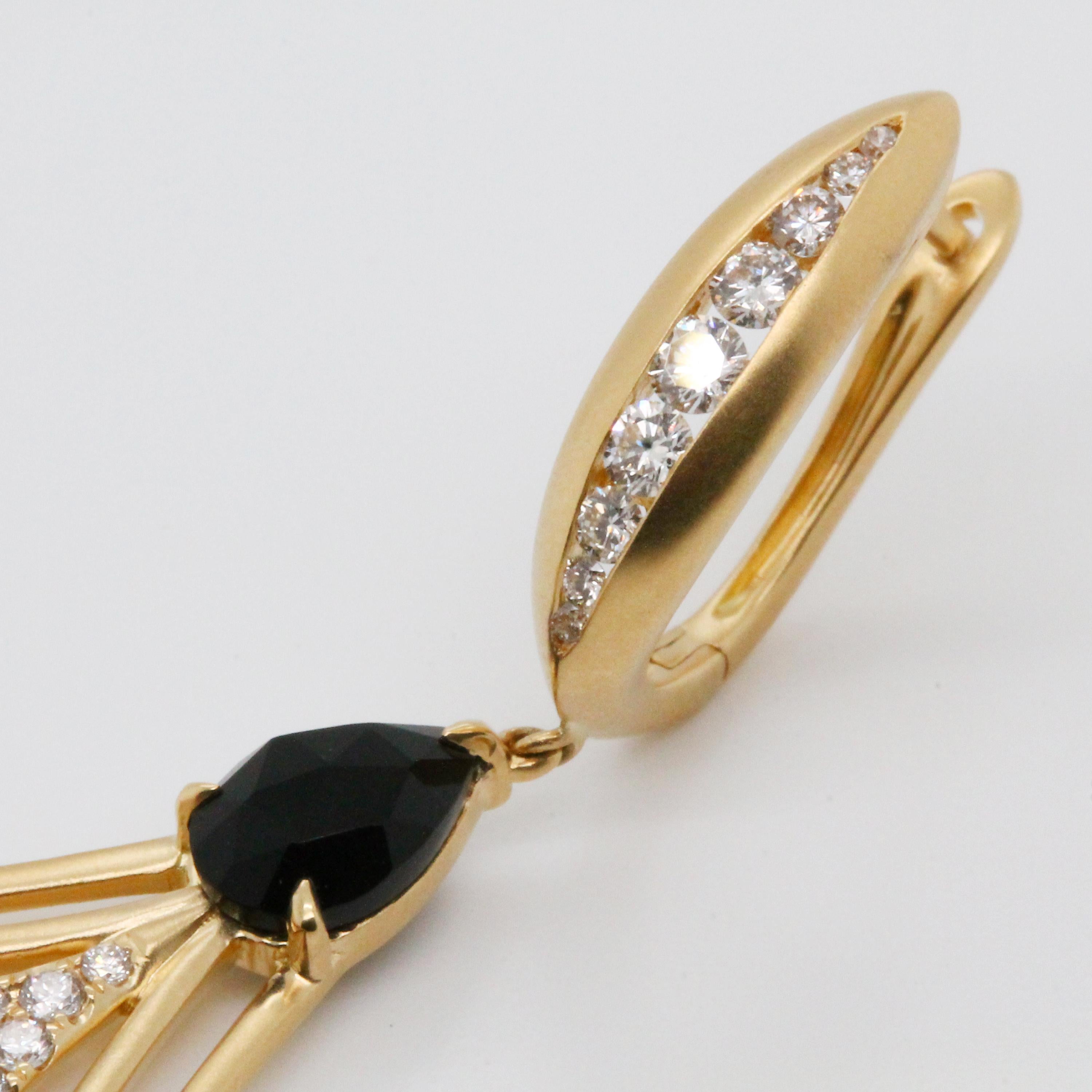 18 Karat Matte Yellow Gold Art Deco Style Drop Dangle Earrings with Black Onyx In New Condition For Sale In Great Neck, NY