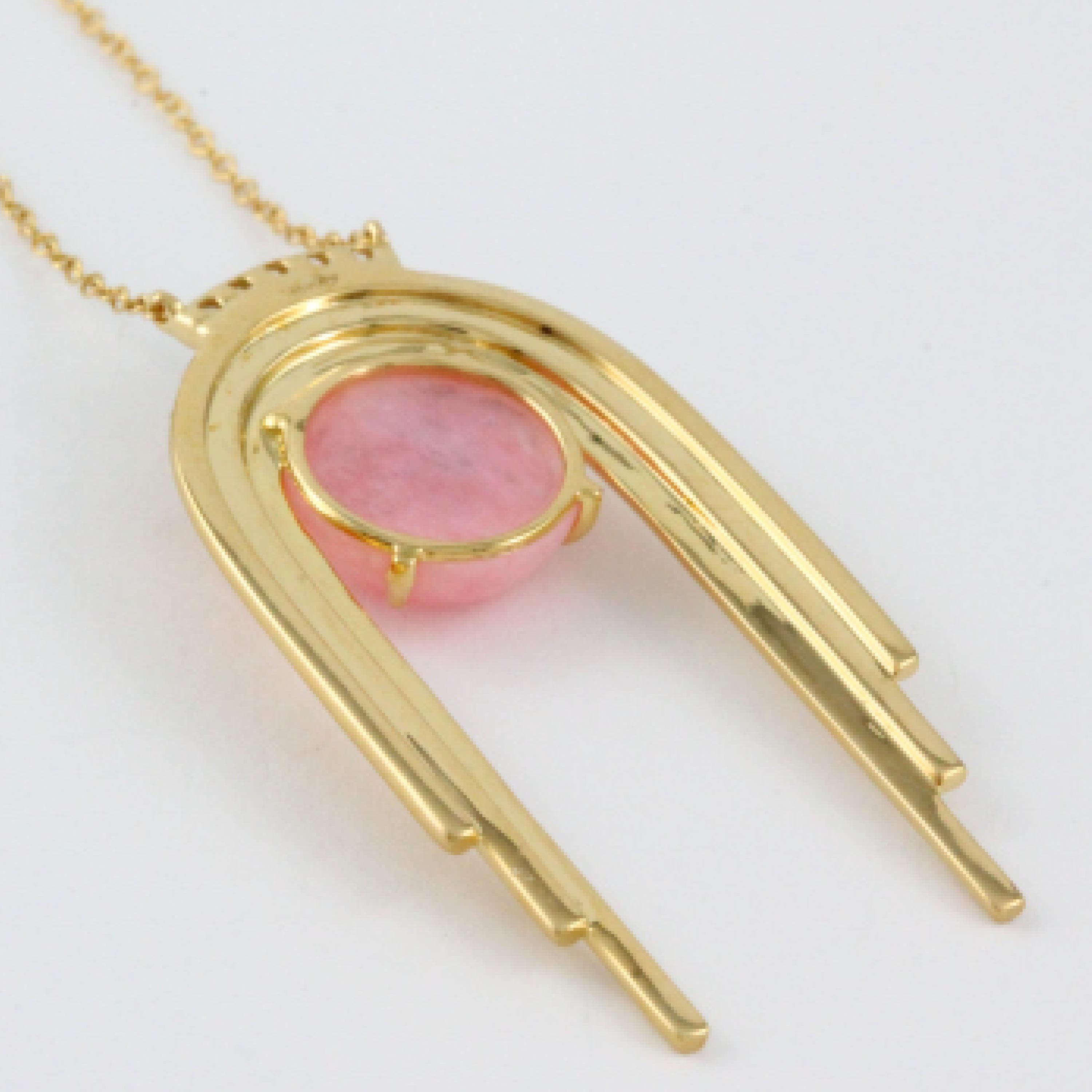 18 Karat Yellow Gold Art Deco Style Necklace Cabochon Pink Opal and Diamonds For Sale 2