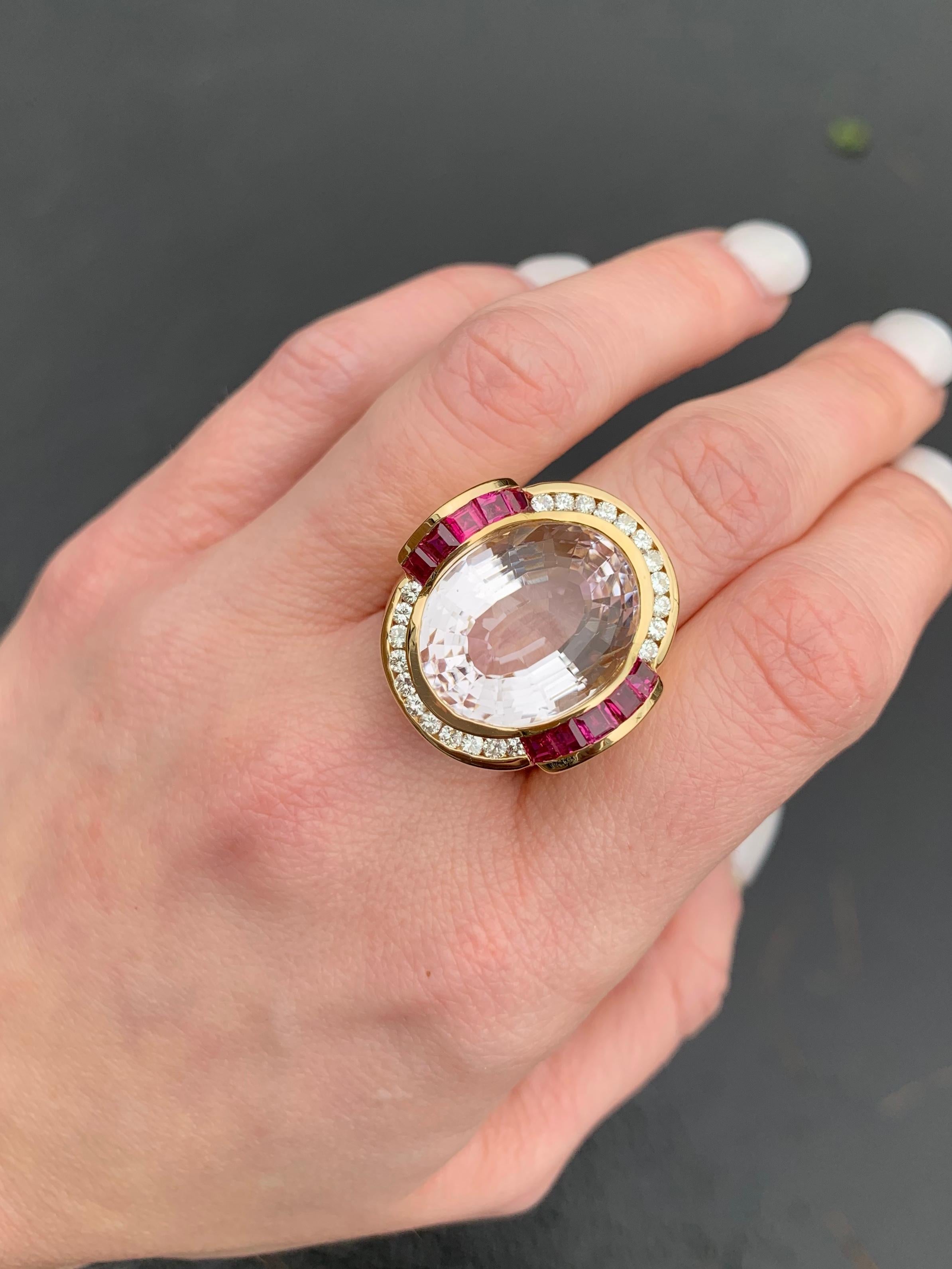 18 Karat Modern Oval Kunzite, Ruby and Diamond Cocktail Ring For Sale 4
