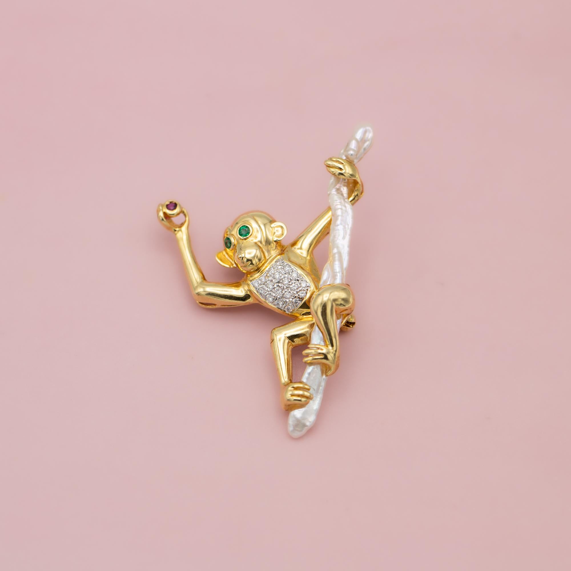 18 karat Monkey Brooch - solid yellow gold animal - Gem, pearl and diamond set 5
