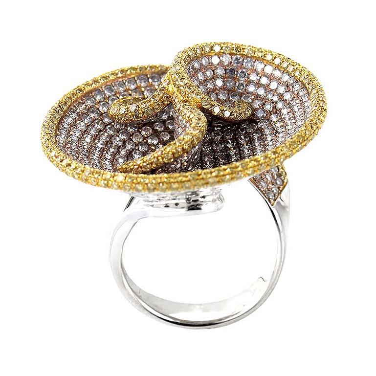 Round Cut 18 Karat Multi Gold and Diamond Swirl Ring For Sale