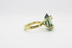 18 Karat Natural Green Amethyst Climbing Snake Ring