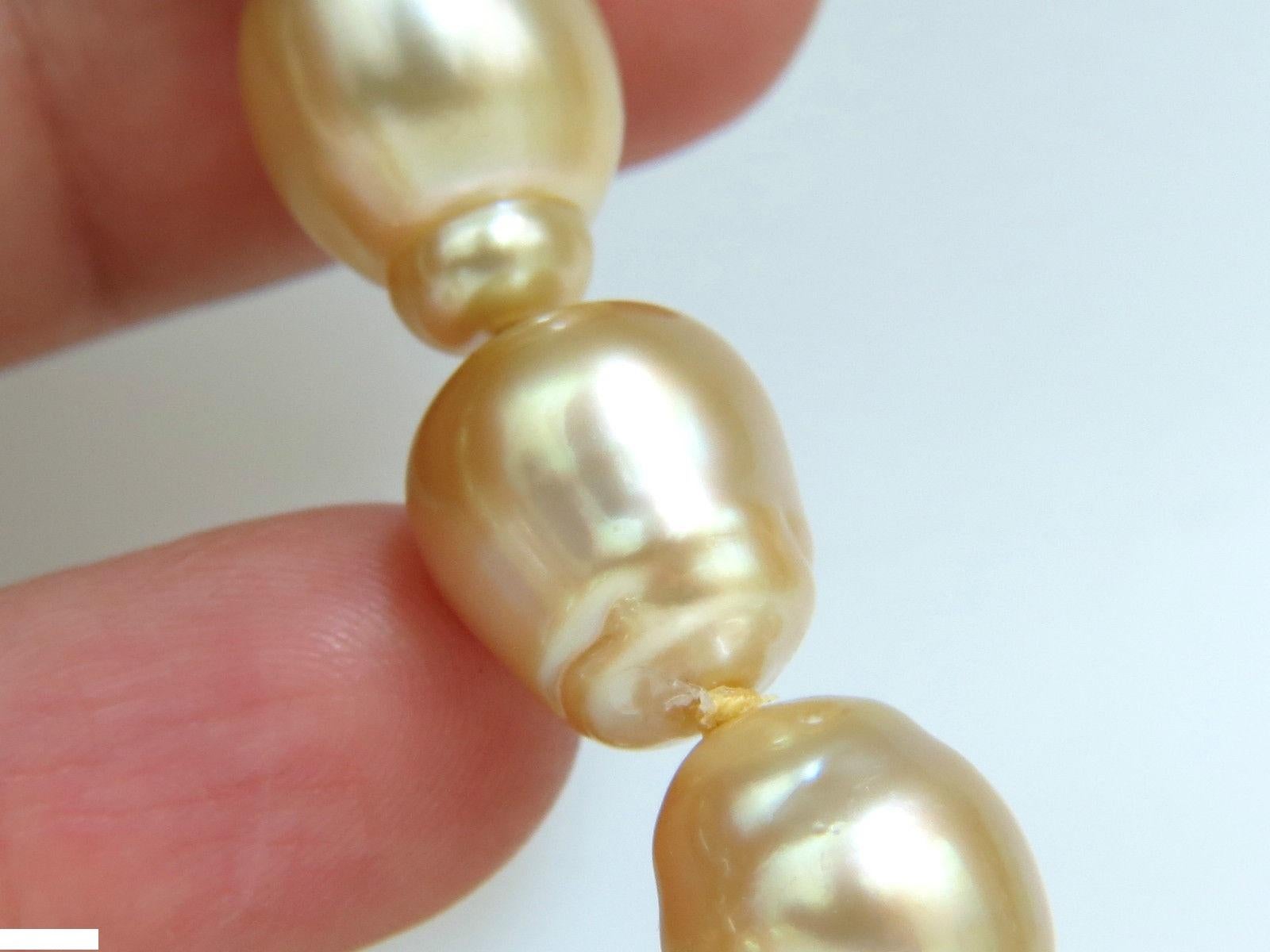 Women's or Men's 18 Karat Natural South Sea Yellow Pearls Necklace 2.00 Carat Diamond Clasp For Sale