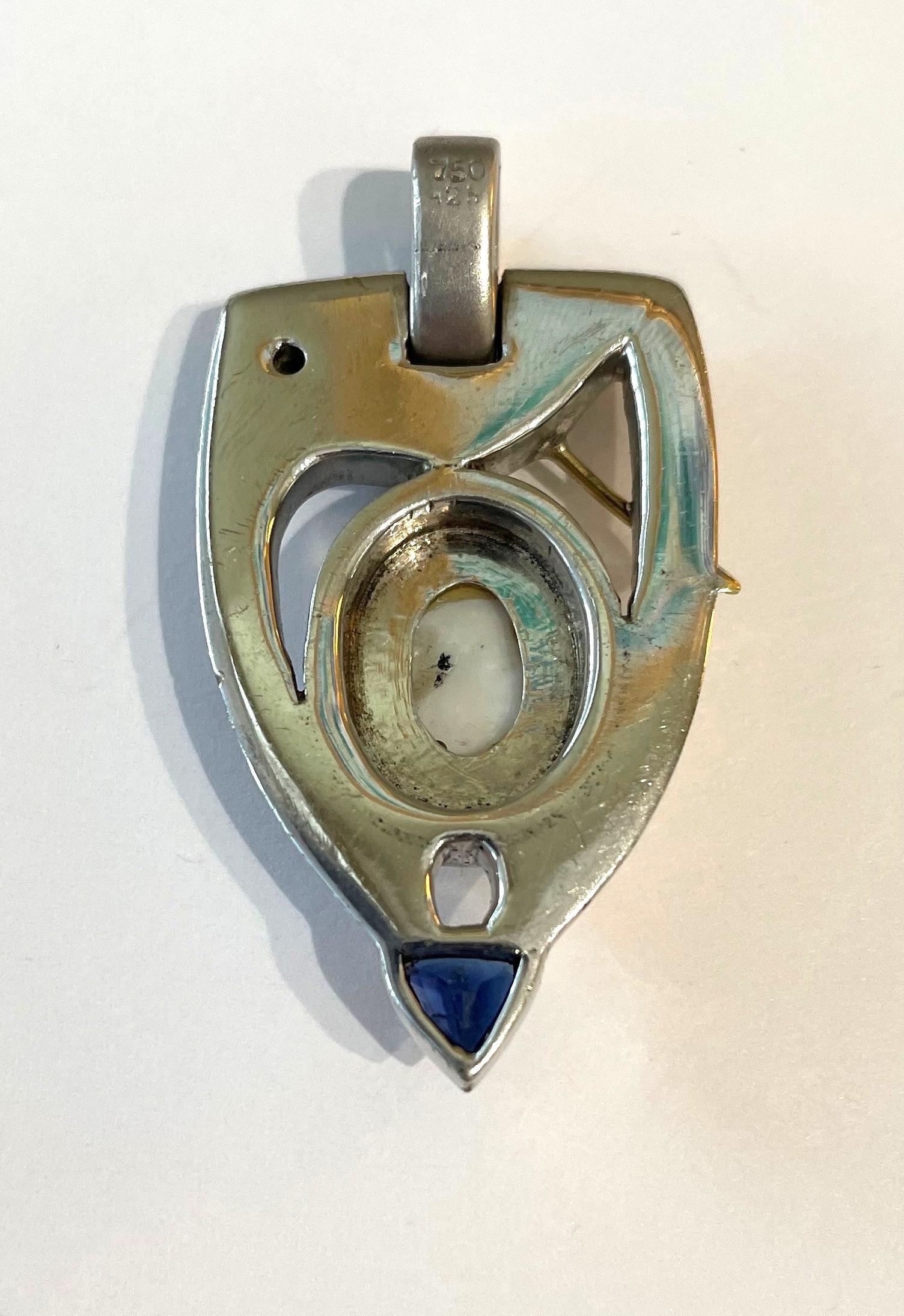 Ciondolo a forma di punta di freccia con diamante e zaffiro Opale 18 carati In condizioni ottime in vendita a Cincinnati, OH