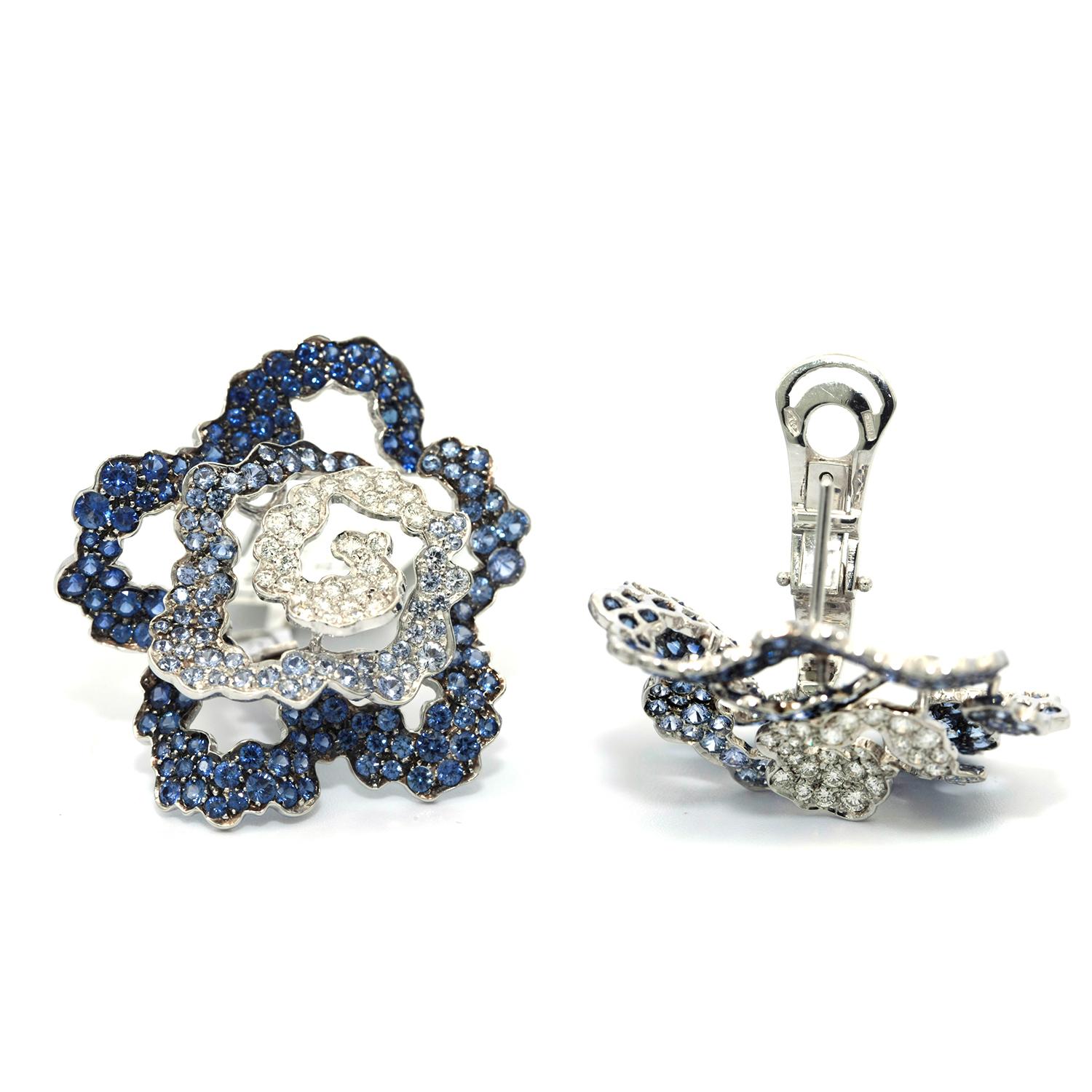 18 Karat Palmiero Diamond and Blue Sapphire Flower Earrings In New Condition For Sale In Los Angeles, CA