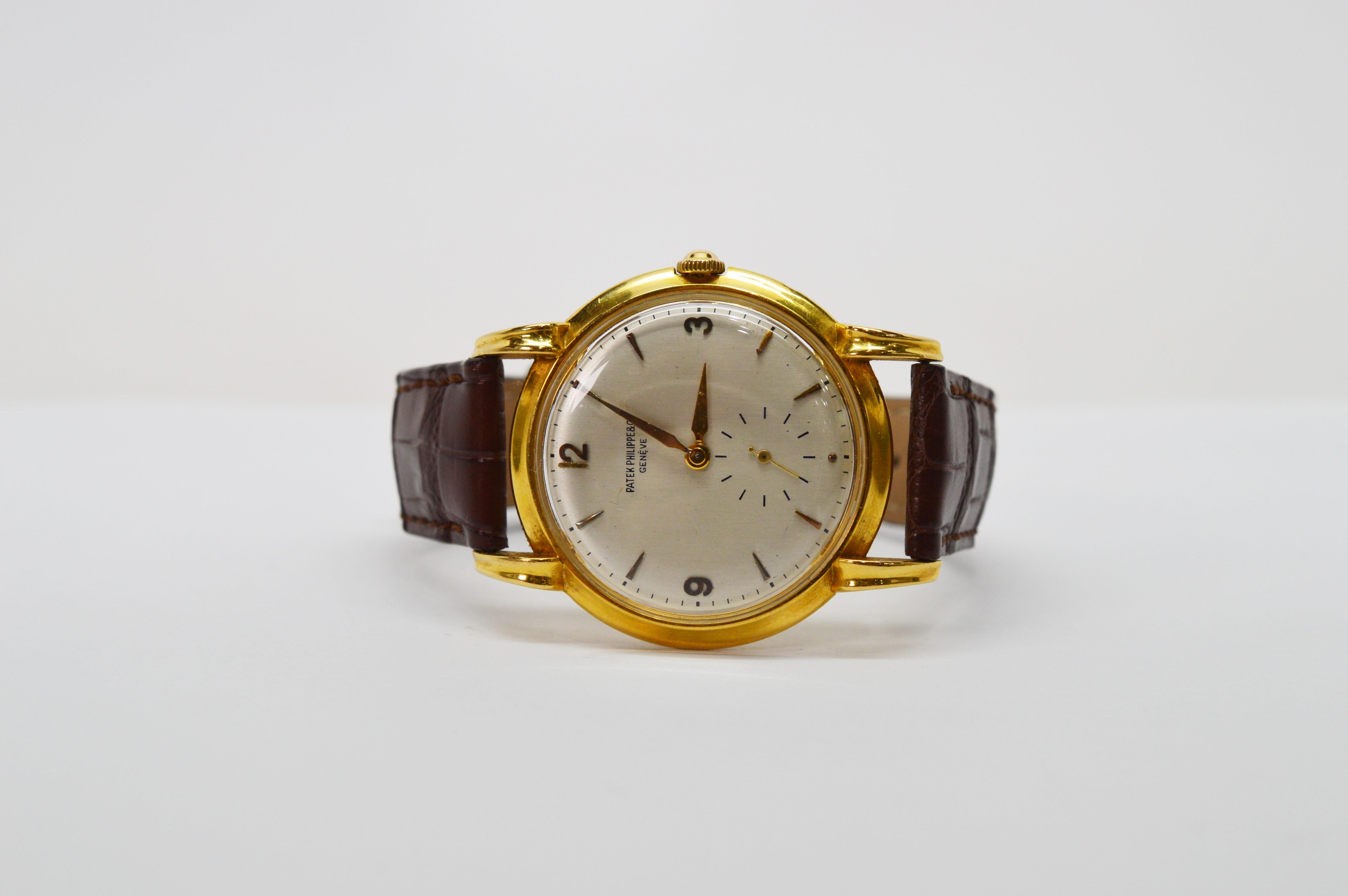 18 Karat Patek Philippe Calatrava Men's Wristwatch at 1stDibs | patek ...