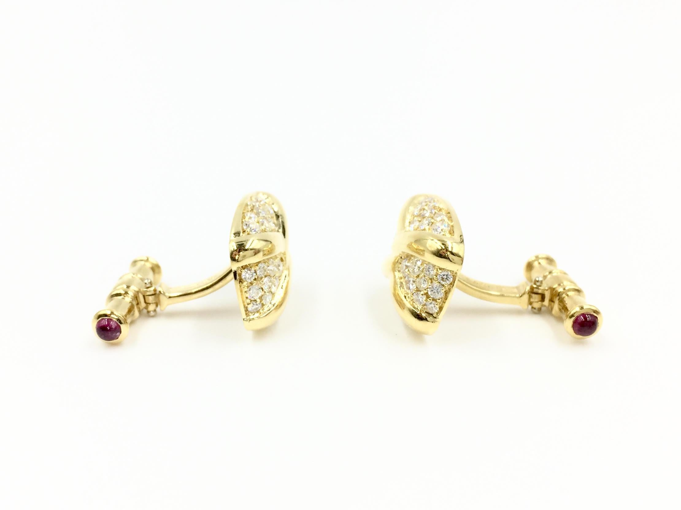 18 Karat Pavé Diamond and Ruby Cuff Links by Giovane In Good Condition In Pikesville, MD