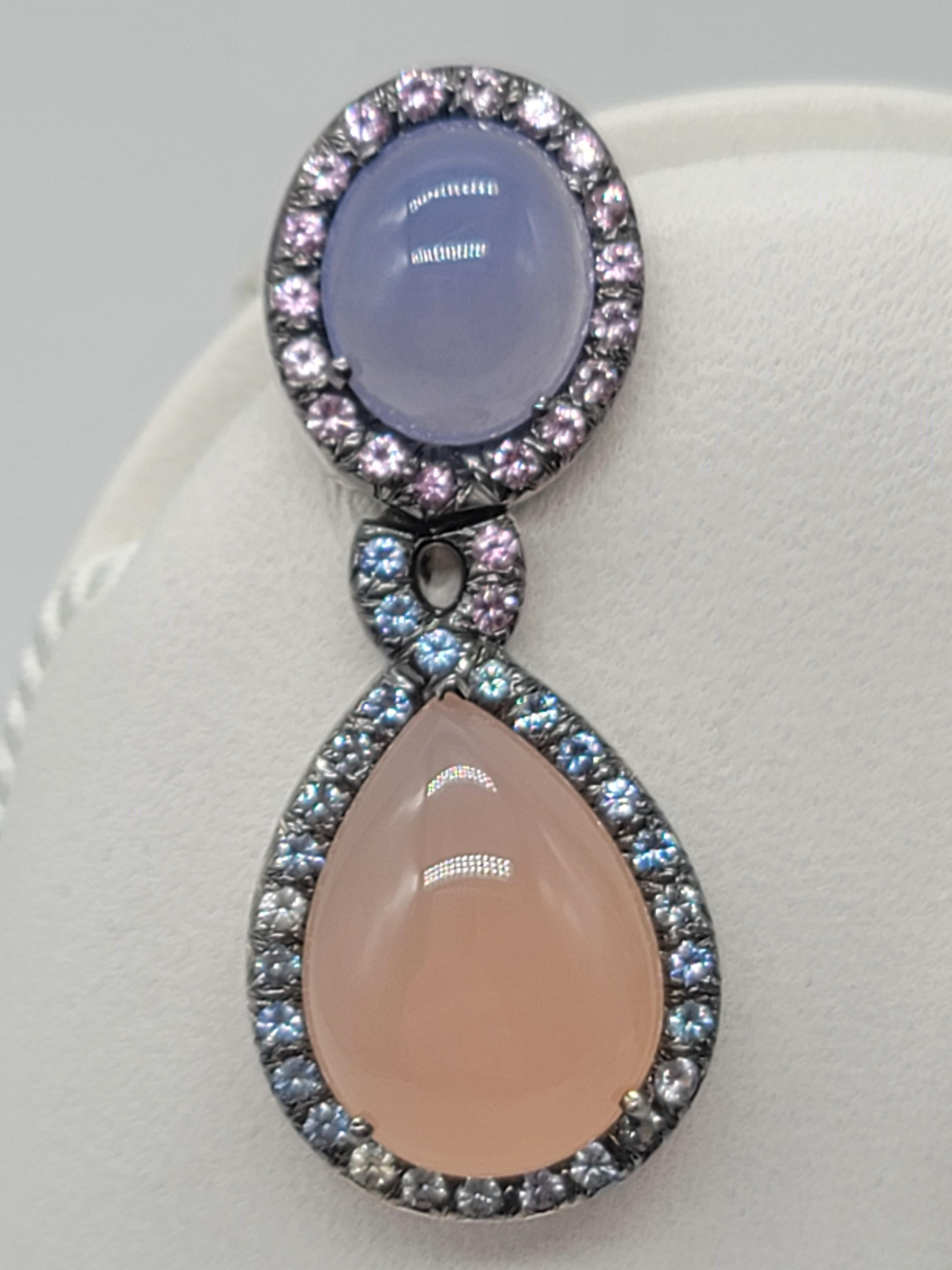 18 Karat Pink and Blue Chalcedony and Pink and Blue Sapphire Earrings In New Condition For Sale In New York, NY