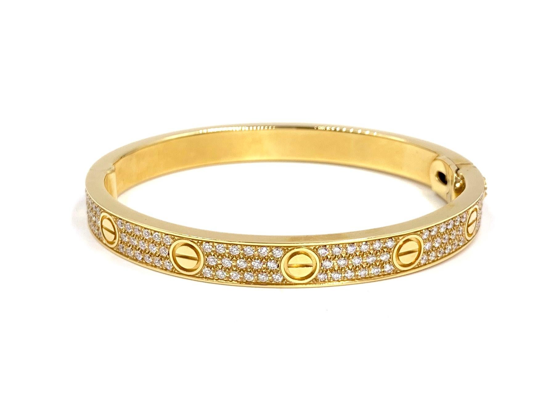 18 Karat Gelbgold Cartier Love-Armband mit Pavé-Diamanten (Rundschliff)