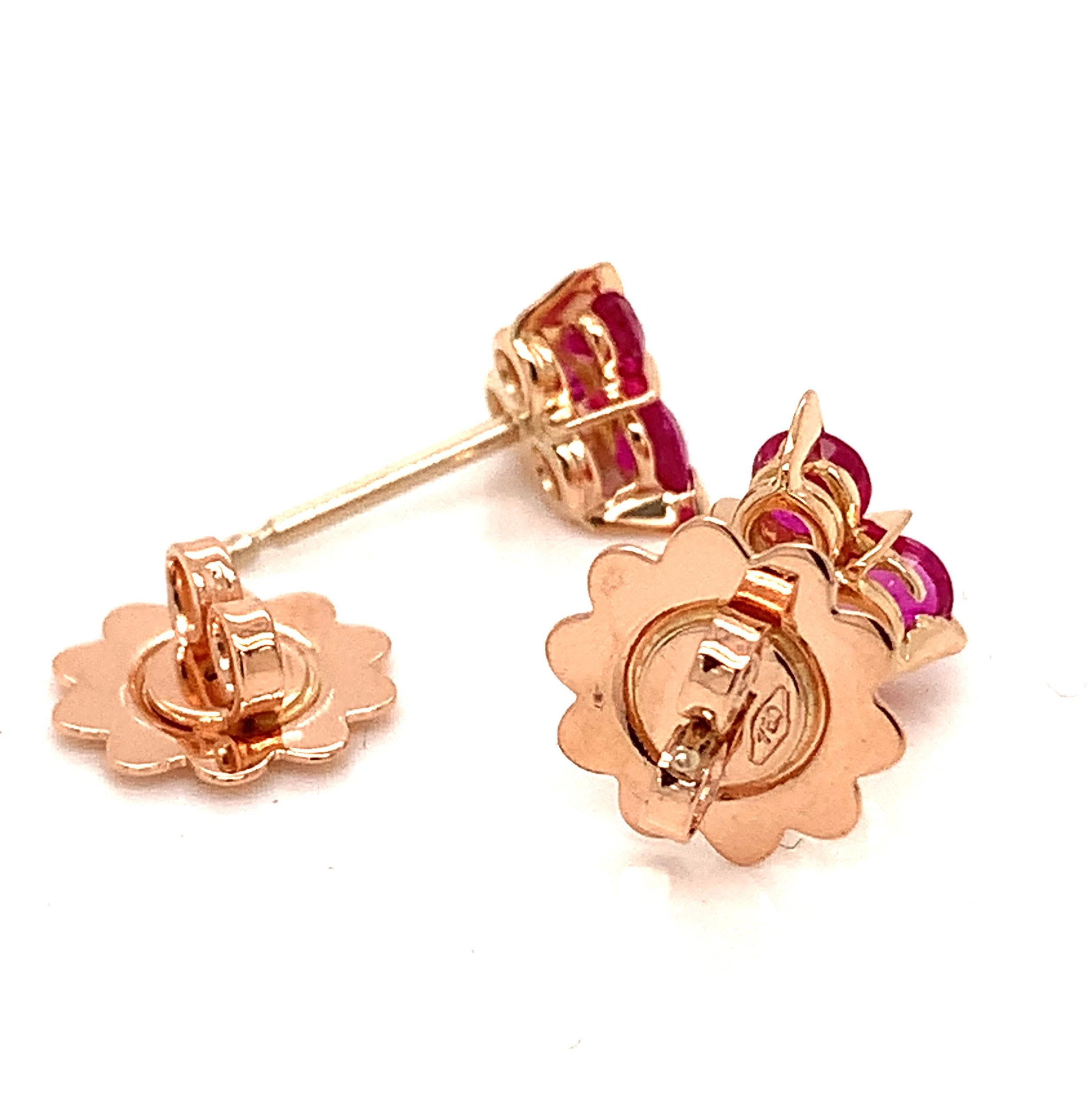 Contemporary 18 Karat Pink Gold Pink Sapphires Garavelli Earrings