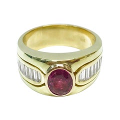 18 Karat Yellow Gold Pink Sapphire Diamond Ring