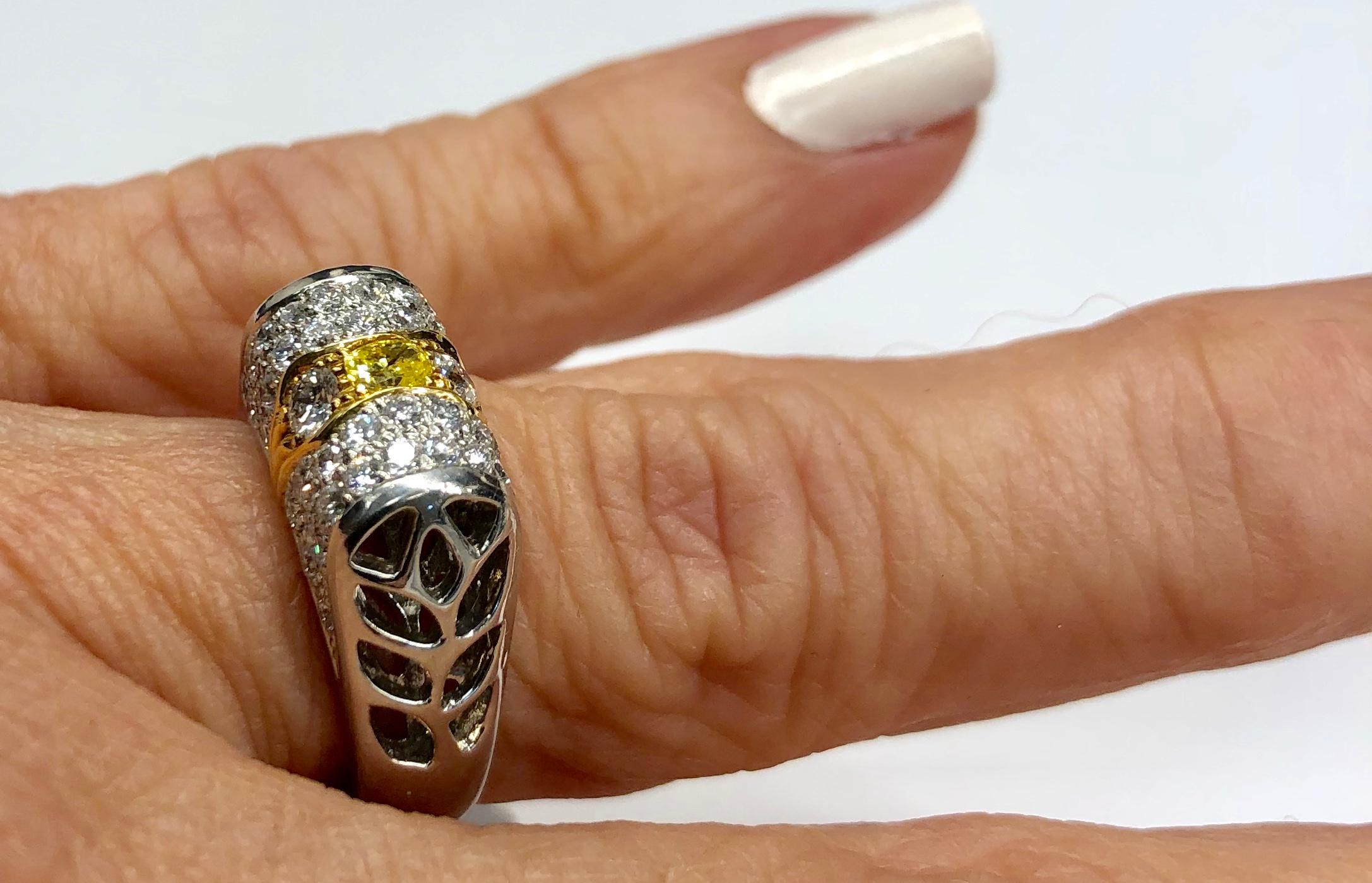 Platinum Canary Diamond Ring with 18K Gold For Sale 1