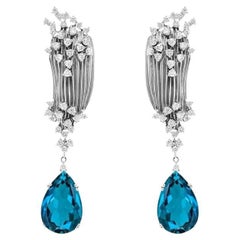 18 Karat Plisse White Gold Earring With Vs-Gh Diamonds And Blue Topaz