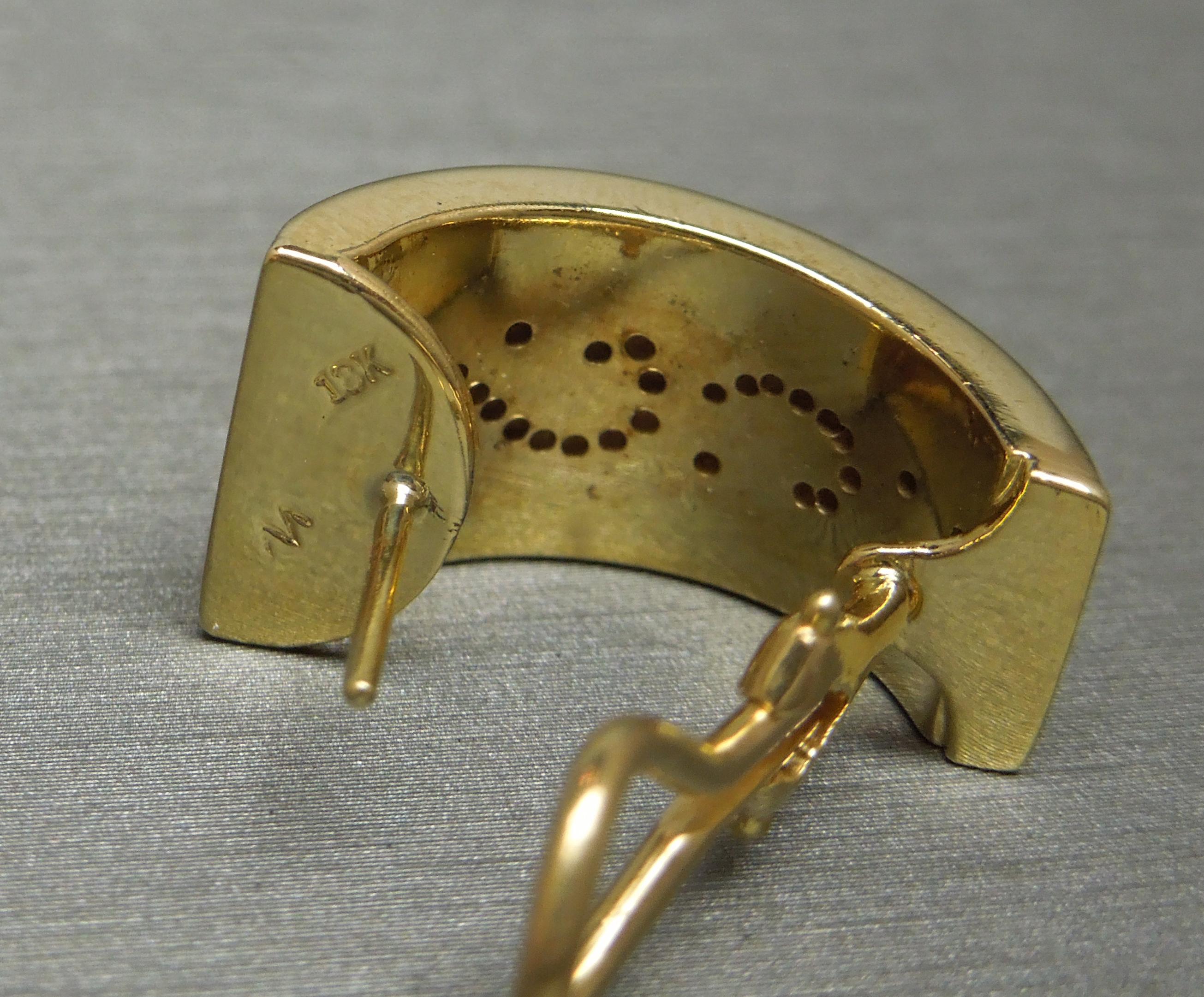 Women's 18 Karat Roman Pompeian Shield Earrings For Sale