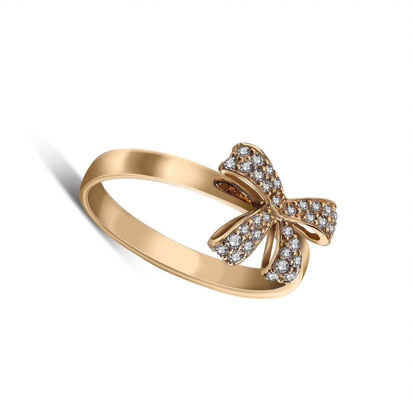 Contemporary 18 Karat Romance Yellow Gold Ring with Vs Gh Diamonds For Sale