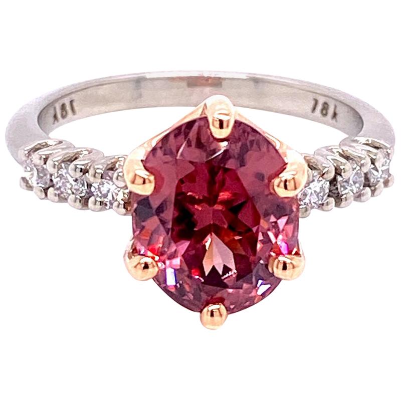 18 Karat Rose and White Gold 4.51 Carat Rose Zircon Ring with Diamonds