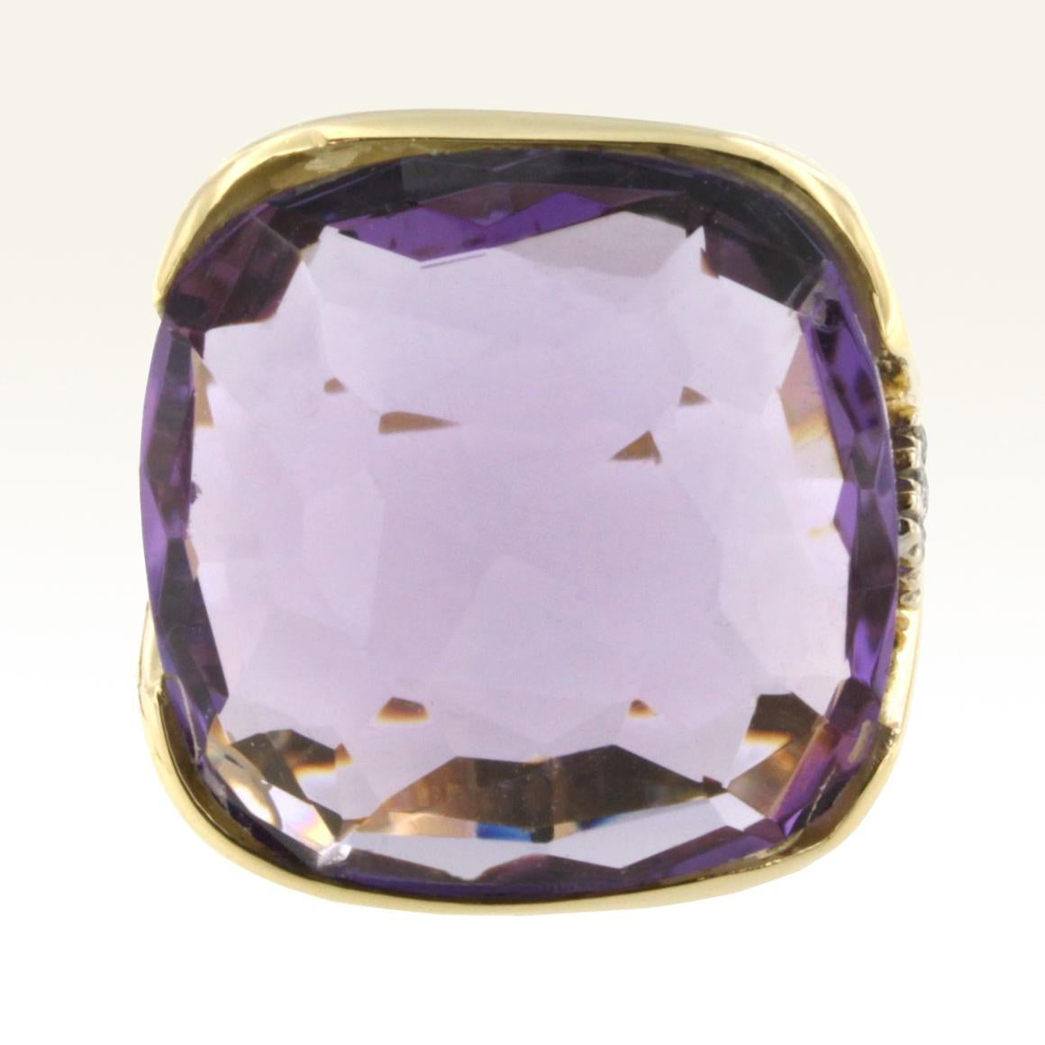 Women's or Men's 18 Karat Rose and White Gold with Amethyst and White Diamond Ring