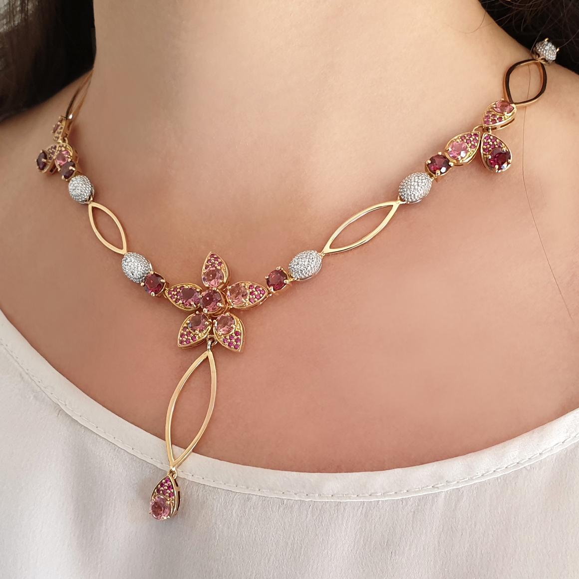 Necklace in 18k rose and white gold with pink Tourmaline (round cut, size: 5,00 mm ) and diamonds ct 0,48 VS colour G/H   g.63.60
Very unique necklace inspired by a rare flower , made in Itlay by Stanoppi Jewellery since 1948.
18kt rose and white
