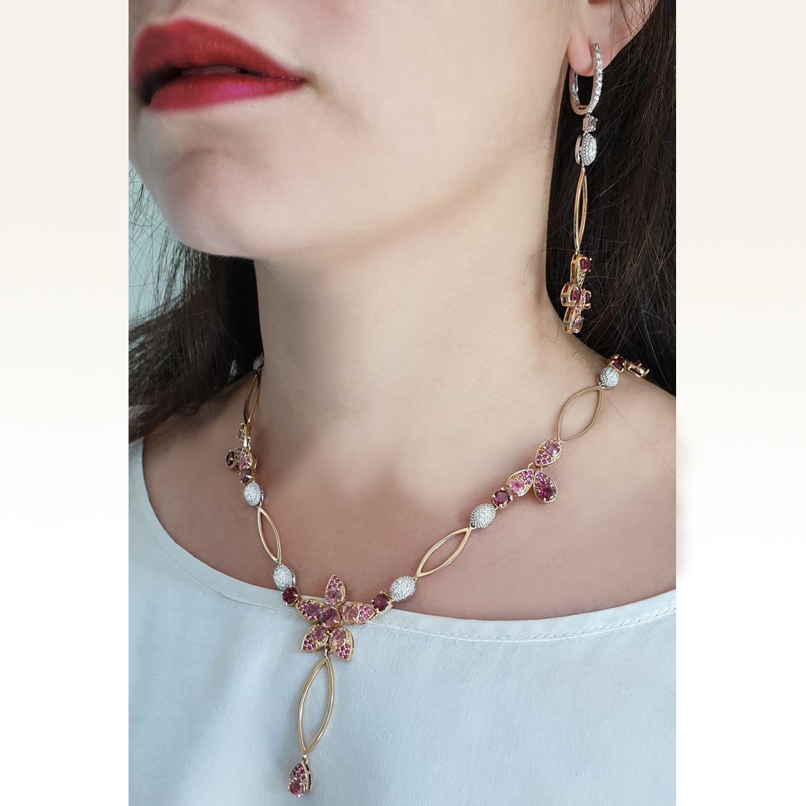 18 Karat Rose and White Gold with Pink Tourmaline and White Diamond Necklace For Sale 3