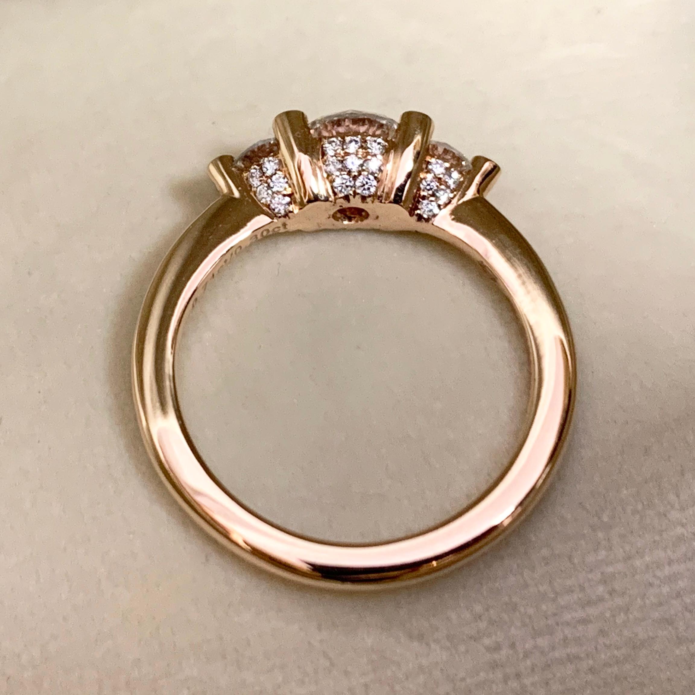 18 Karat Rose Gold 1.18 Carat Diamond Handmade Trilogy Ring In New Condition In Antwerp, BE
