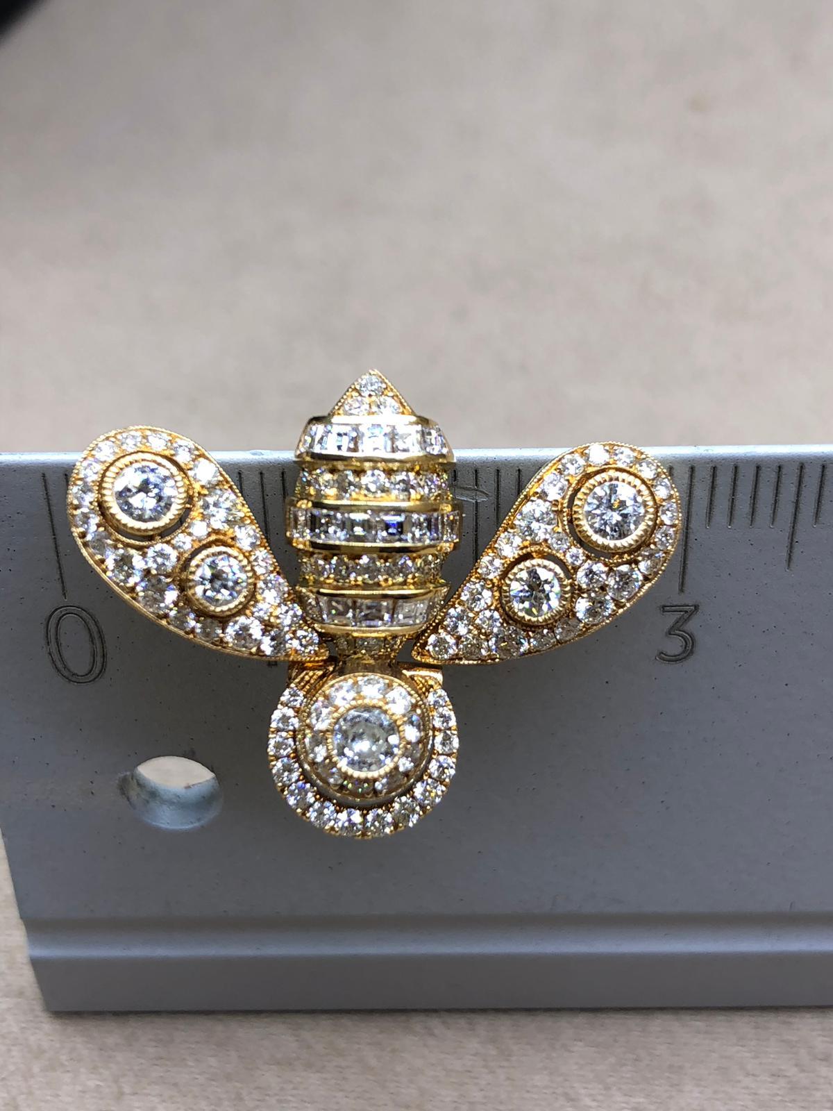Round Cut 18 Karat Rose Gold  2.29 ct. Diamond, 2.29 ct. Emerald Cut Diamond Bee Earrings For Sale