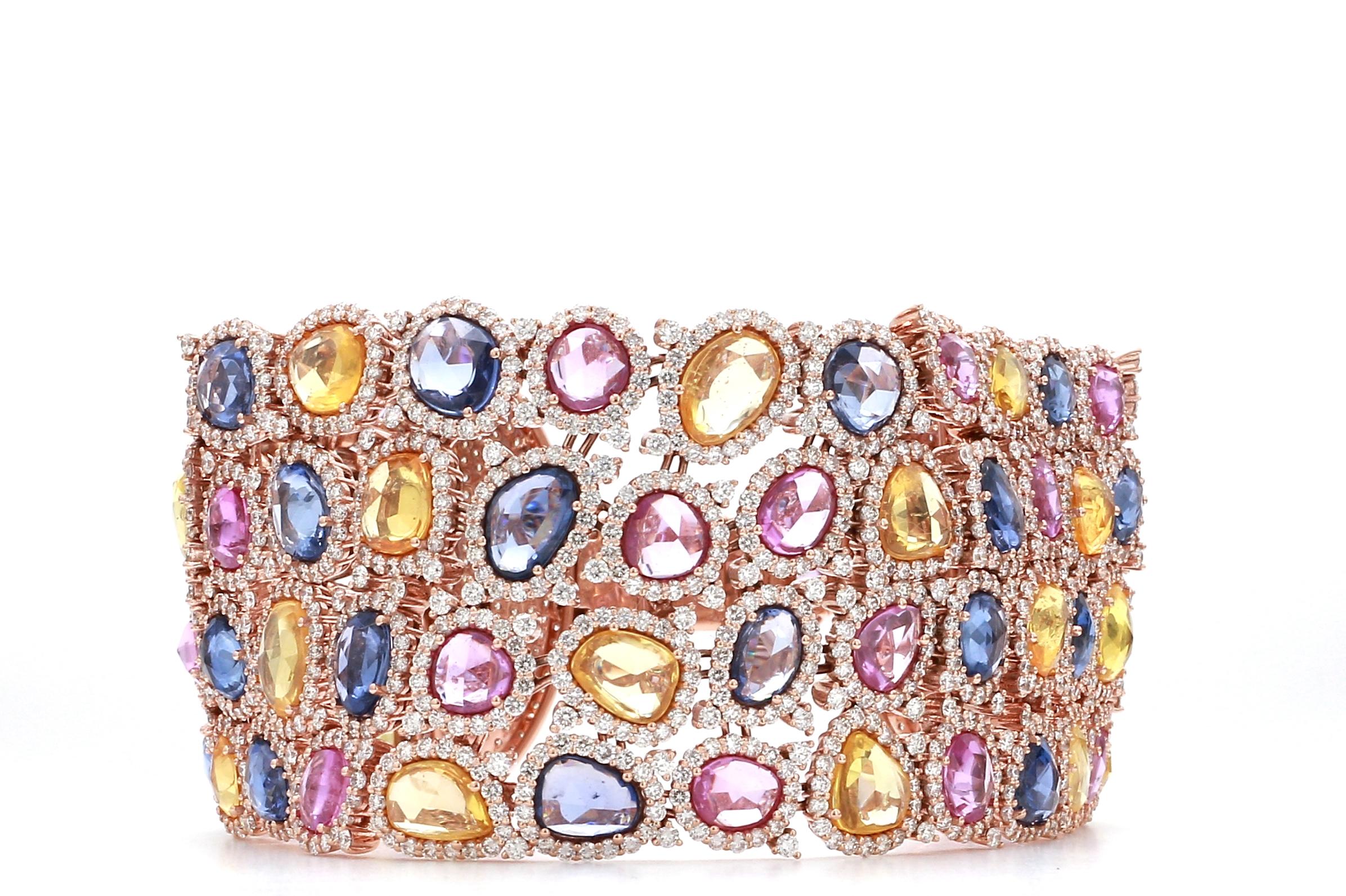 Bracelet moderne en or rose 18 carats avec plusieurs saphirs et diamants de 42,78 carats en vente 1