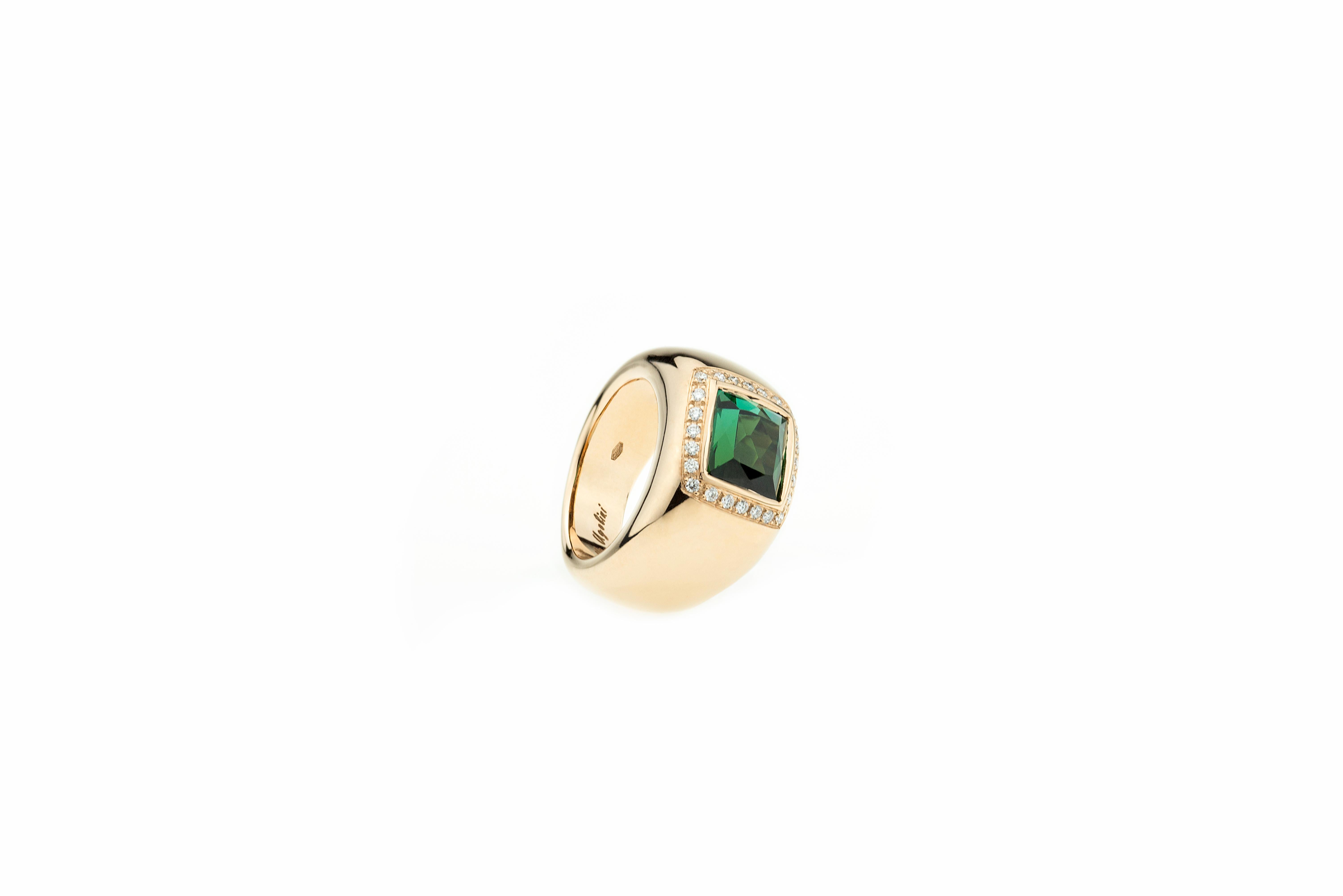 18 Karat Rose Gold 5 Karat Tourmaline 0.28 Karat White Diamond Cocktail Ring For Sale 3