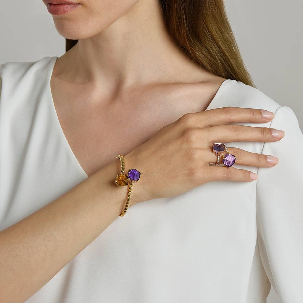 18kt rose gold Brillante Valentina© ring set with a Brillante®-shape amethyst and diamond detail.

Rose gold and amethyst make a mystical combination in this statement ring by Paolo Costagli. 

The Brillante Valentina collection is a marvel of fine