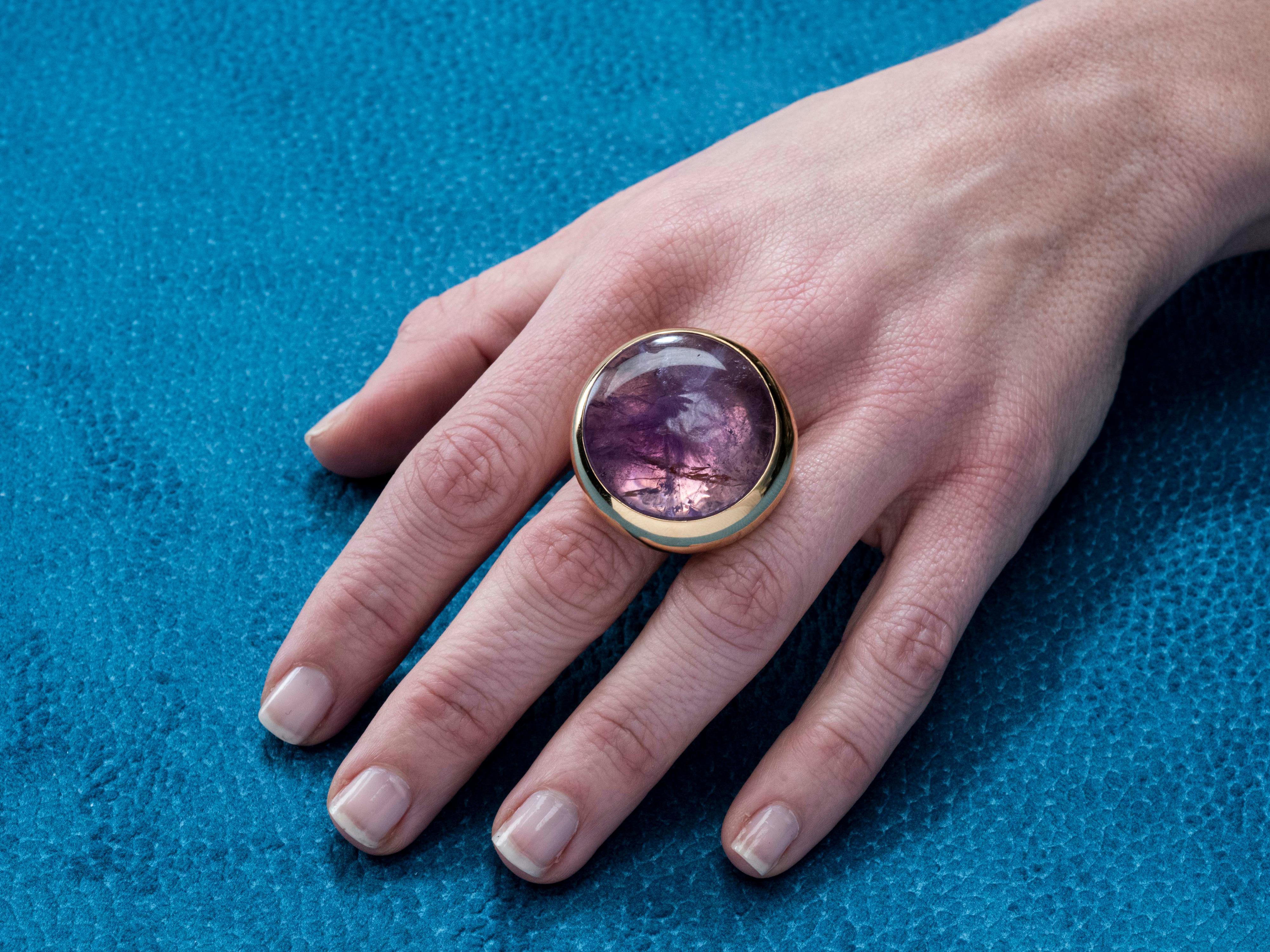 18 Karat Rose Gold and Amethyst Callas Cocktail Ring In Excellent Condition For Sale In Cattolica, IT