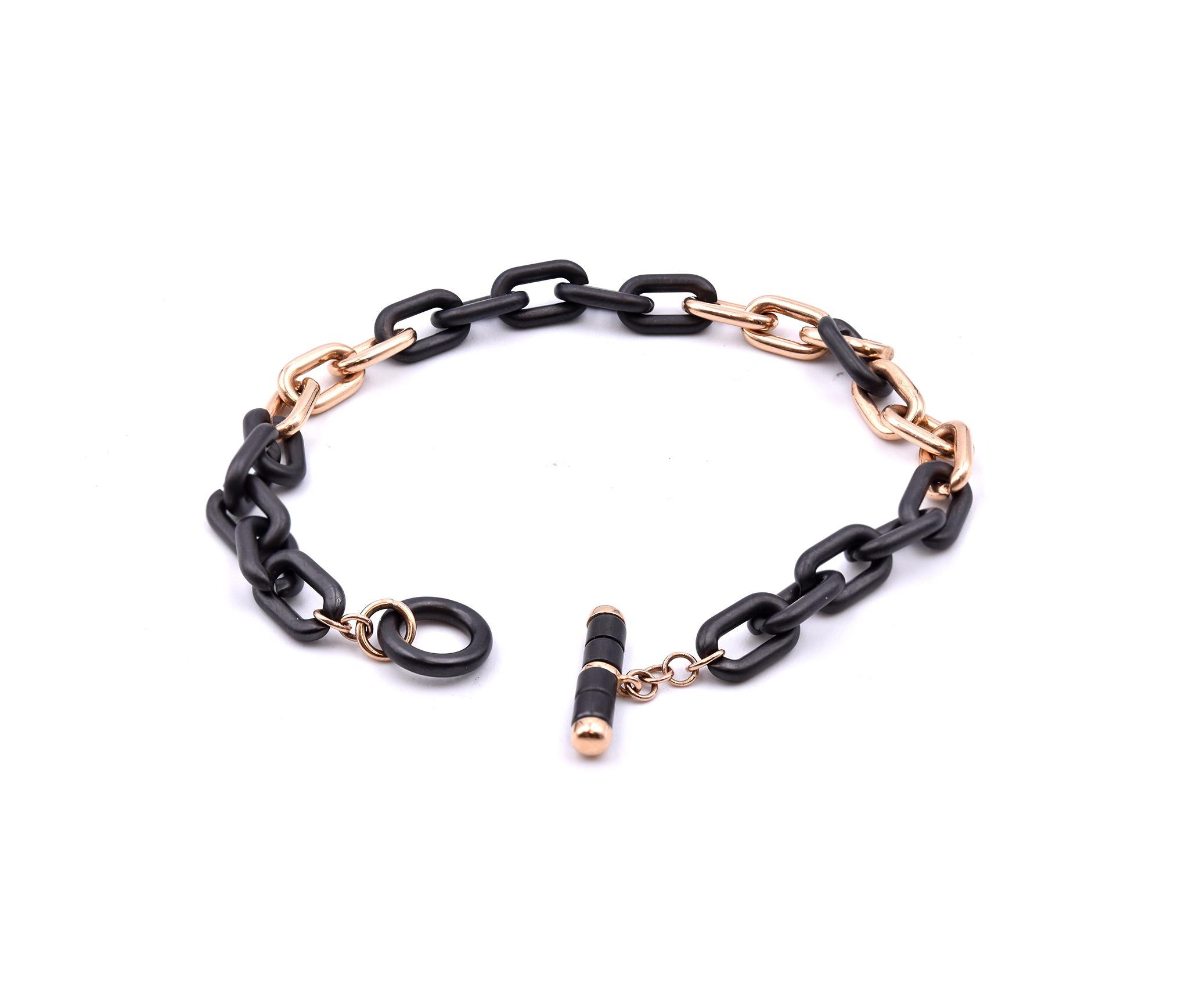 Women's or Men's 18 Karat Rose Gold and Black Ceramic Oval Link Bracelet For Sale