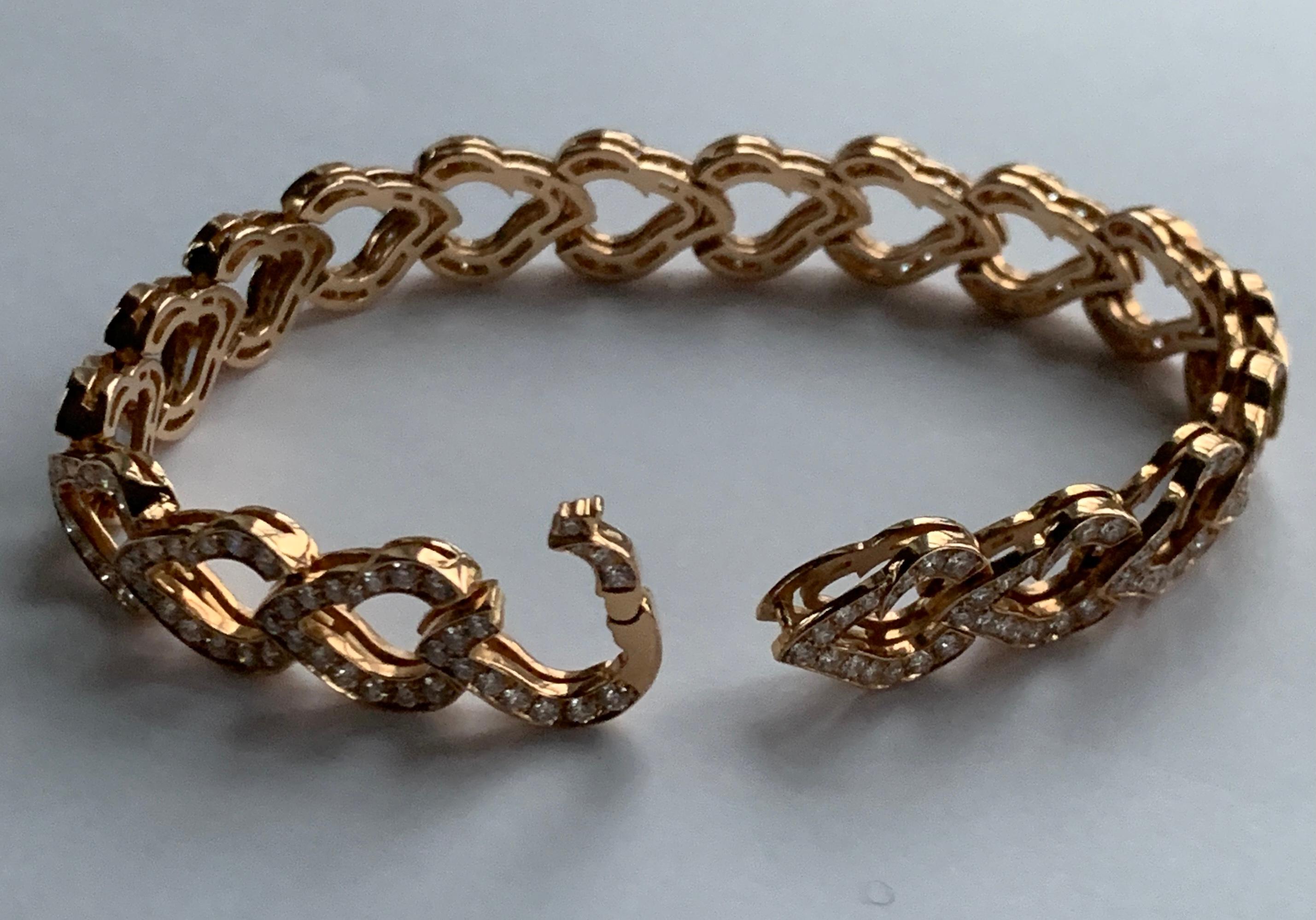 Women's 18 Karat Rose Gold and Diamond Kashmir Chain Bracelet For Sale