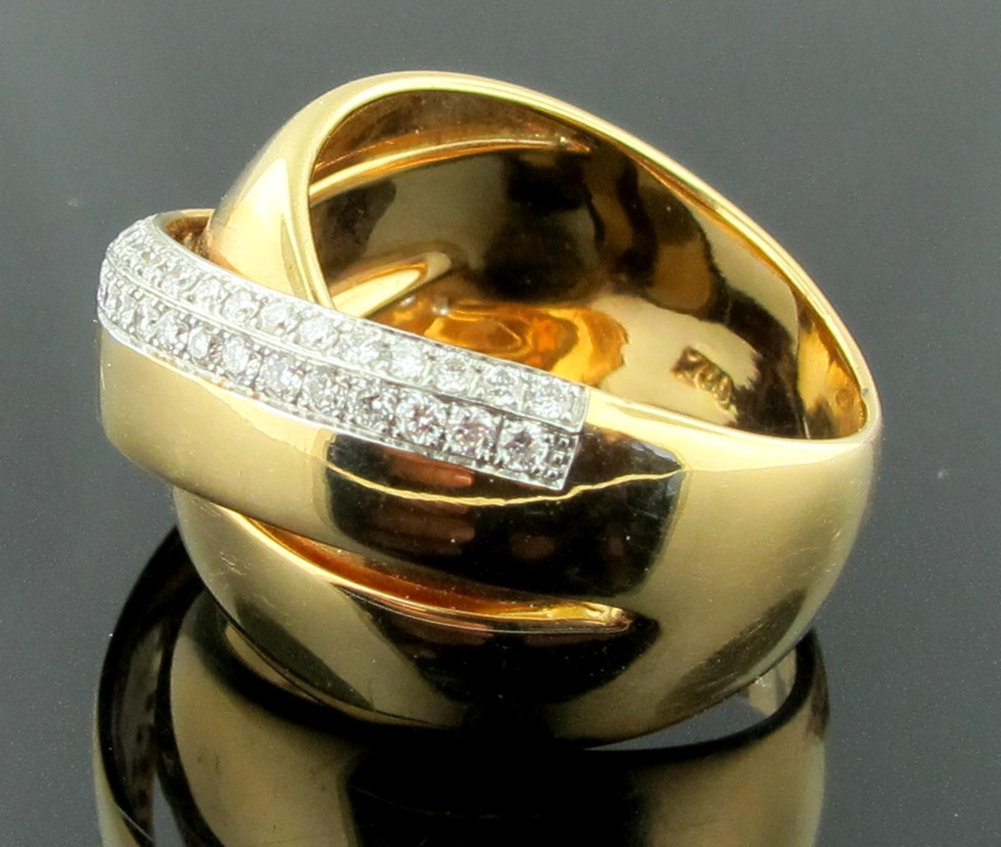 Round Cut 18 Karat Rose Gold and Diamond Ring For Sale