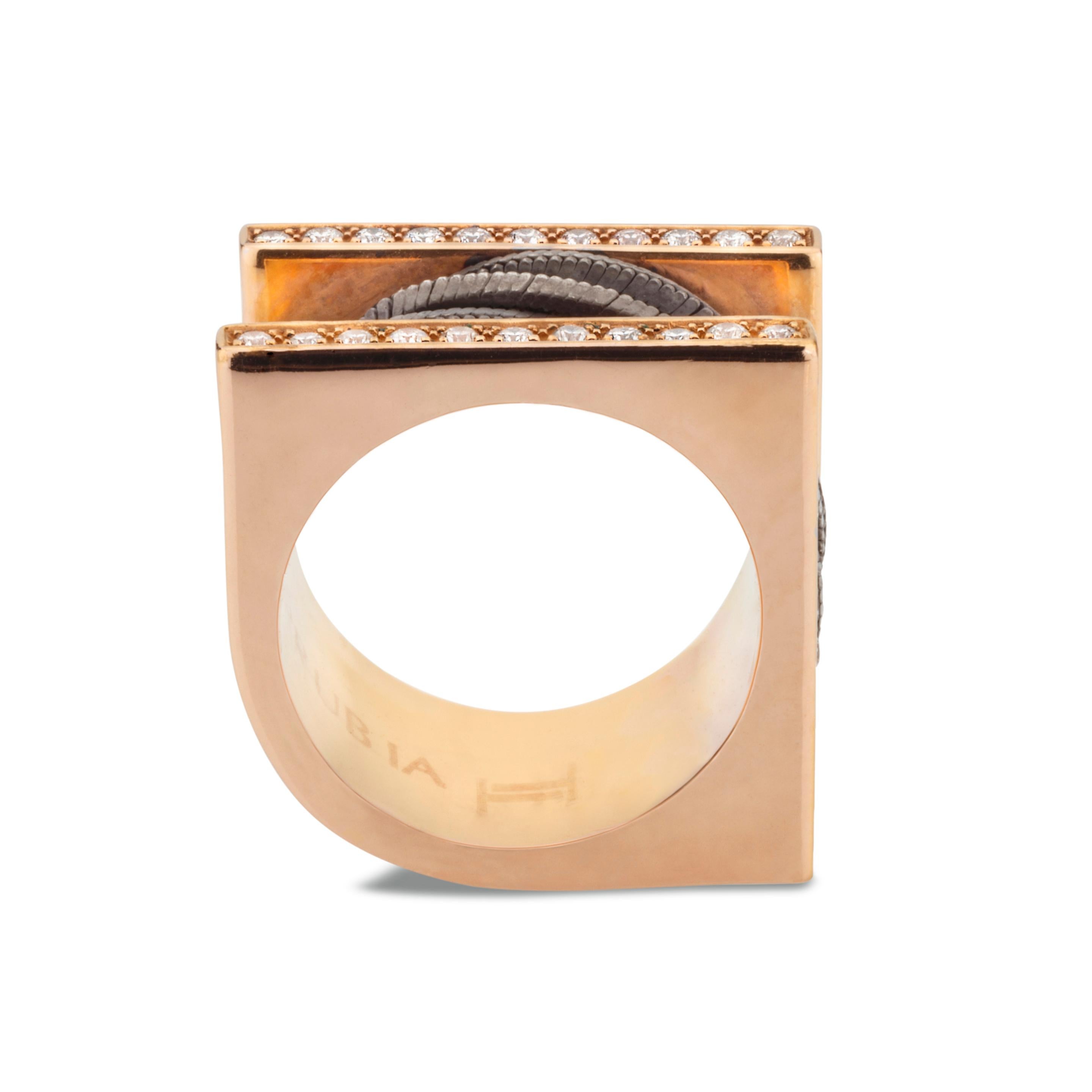 Structural 18 Karat Rose Gold and Diamonds Band Fashion Cocktail Ring In New Condition For Sale In San Sebastián, ES